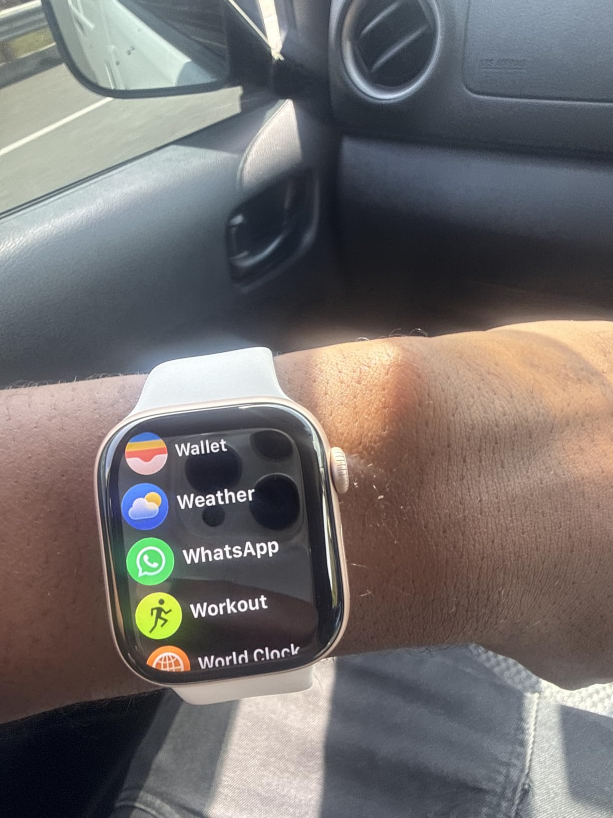 Apple Watch Series 11 [GPS 42mm] Smartwatch with Rose Gold Aluminum Case with Light Blush Sport Band - S/M customer photo 1