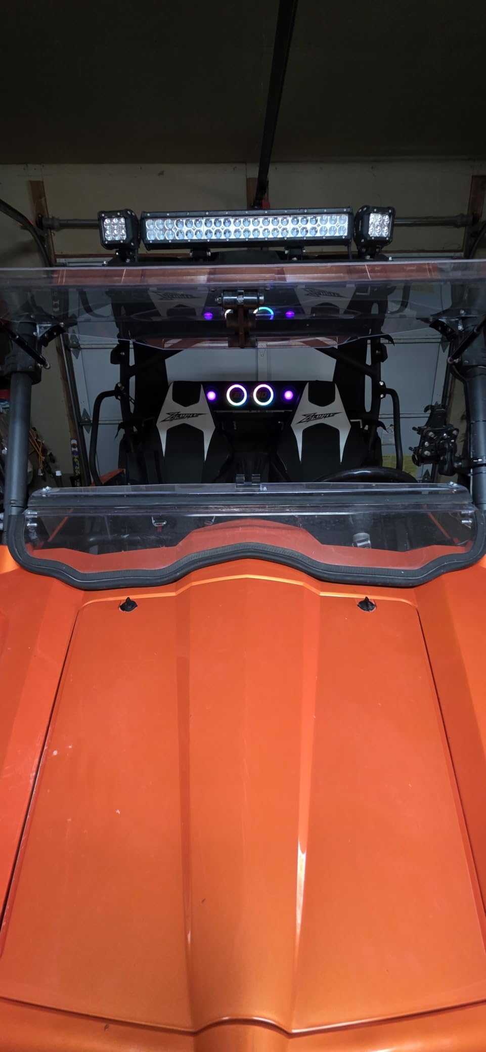 Ehaho 26'' UTV Sound Bar, Golf Cart Speaker Bluetooth with RGB Party Lights | 6-Speaker SXS SoundBar, IP66 Waterproof ATV Speaker System with EQ, Party Mode, RF Remote, AUX for Polaris RZR CFmoto Can-Am customer photo 2