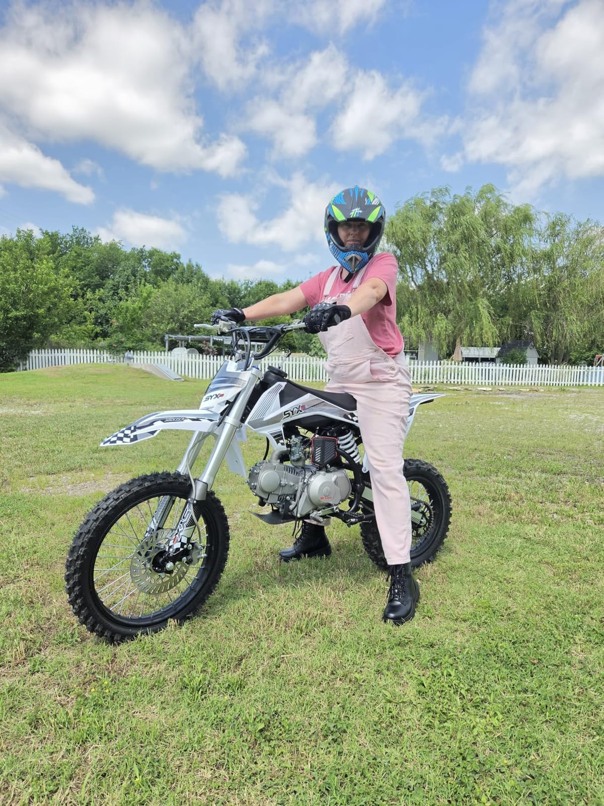 SYX MOTO K1 125cc Dirt Bike Teens 12+ Yrs 4-stroke Gas-powered Dirt Bike Off-road Motorcycle Kick Start 4-speed Manual Transmission, Big Size 17