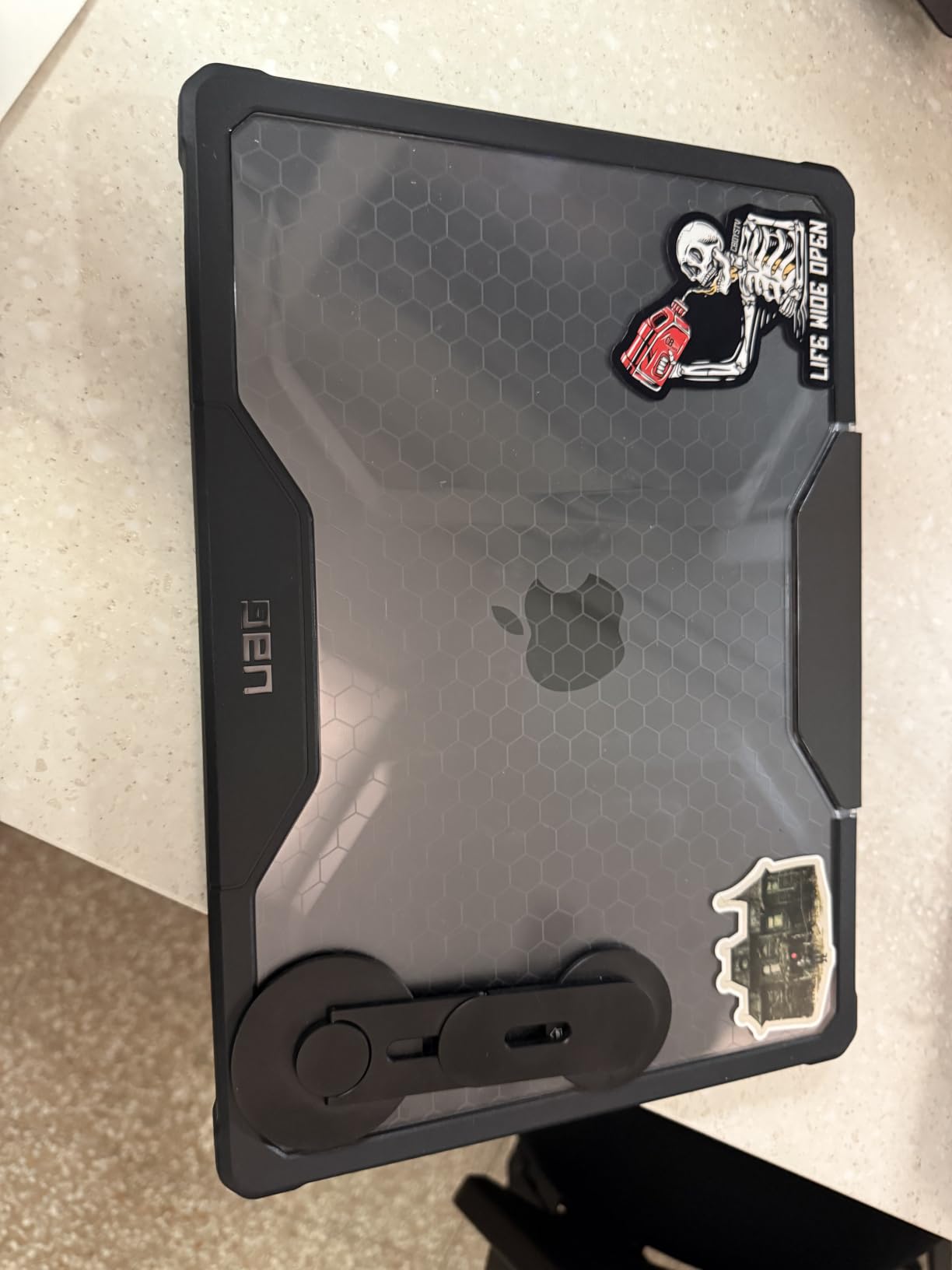 Apple 2025 MacBook Pro Laptop with Apple M5 chip with 10‑core CPU and 10‑core GPU: Built for AI, 14.2-inch Liquid Retina XDR Display, 24GB Unified Memory, 1TB SSD Storage; Silver customer photo 1
