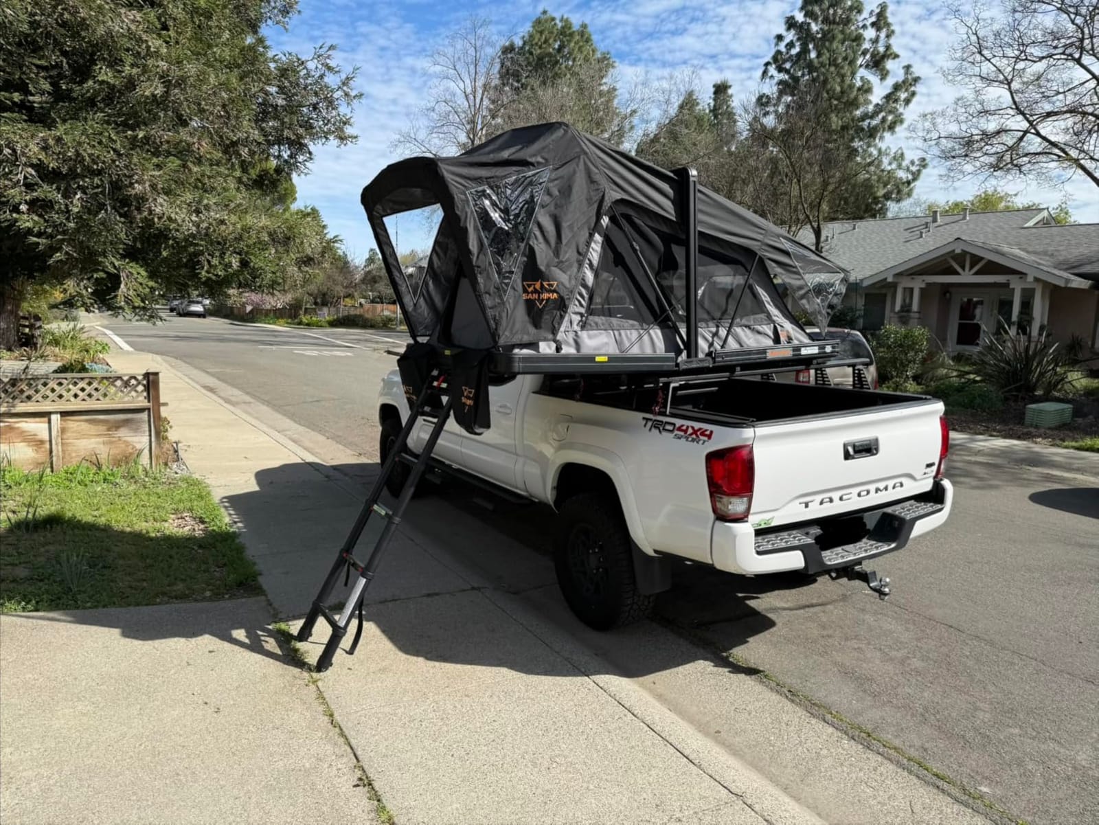 SanHima Rooftop Tent Hard Shell, Aluminium Fold-Out SUV Truck Roof Top Tent | 131.5LBS Lightweight, w/ Digital Panel & Tri-Color LED Strip Light, for Car SUV Truck Camping, 2-3 People customer photo 1