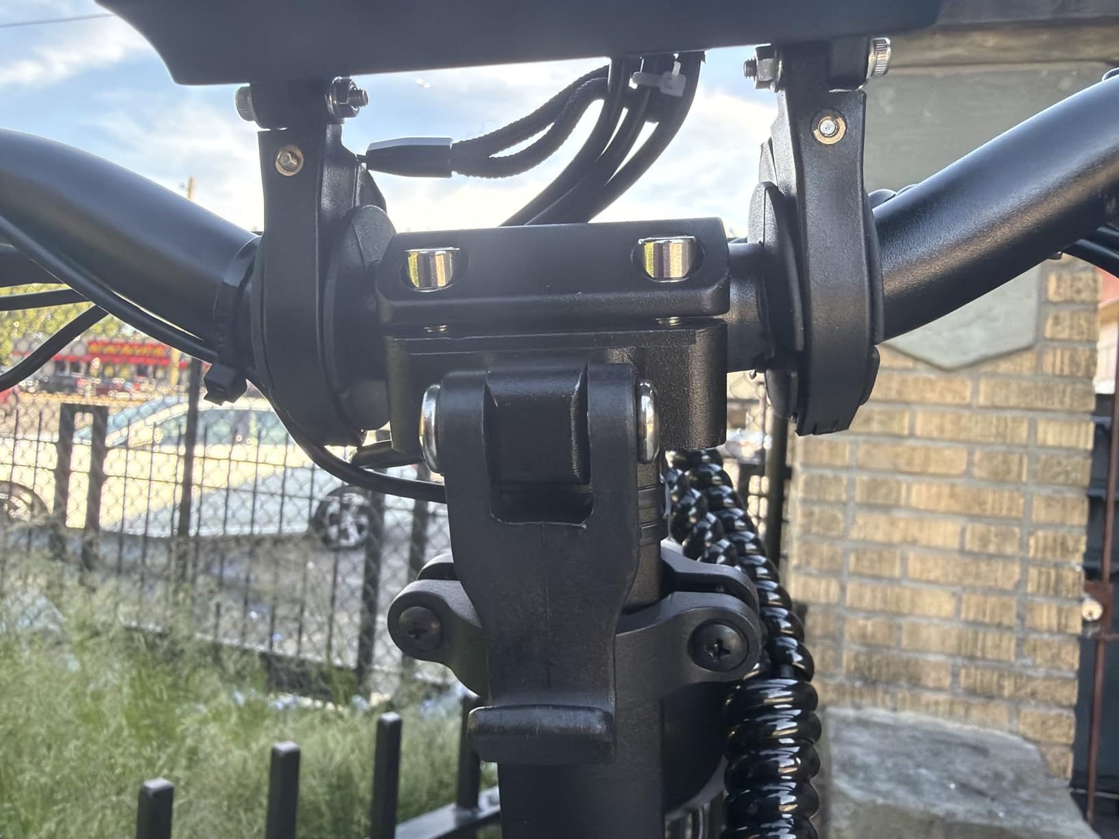 JUNLING Electric Scooter, 3600W/4000W Dual Motor, 45/50 Mph Top Speed, 50/55 Miles Max Range, 18.2AH/36AH Battery, Dual Suspension Hydraulic Braking System customer photo 1