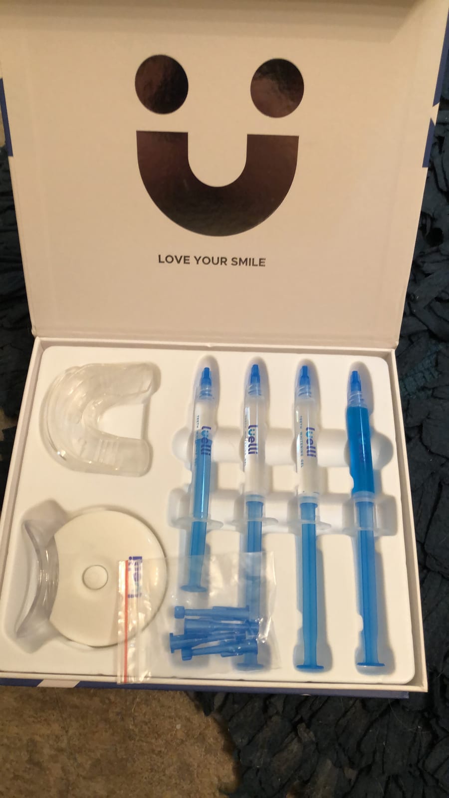 Luelli Teeth Whitening Pen, 50+ Uses - Travel Size Professional Tooth Whitener Gel, Extra Strength Organic Teeth Bleaching Gel for Sensitive Teeth, Instant Stain Removal, Simply White Smile, 4 Count customer photo 1