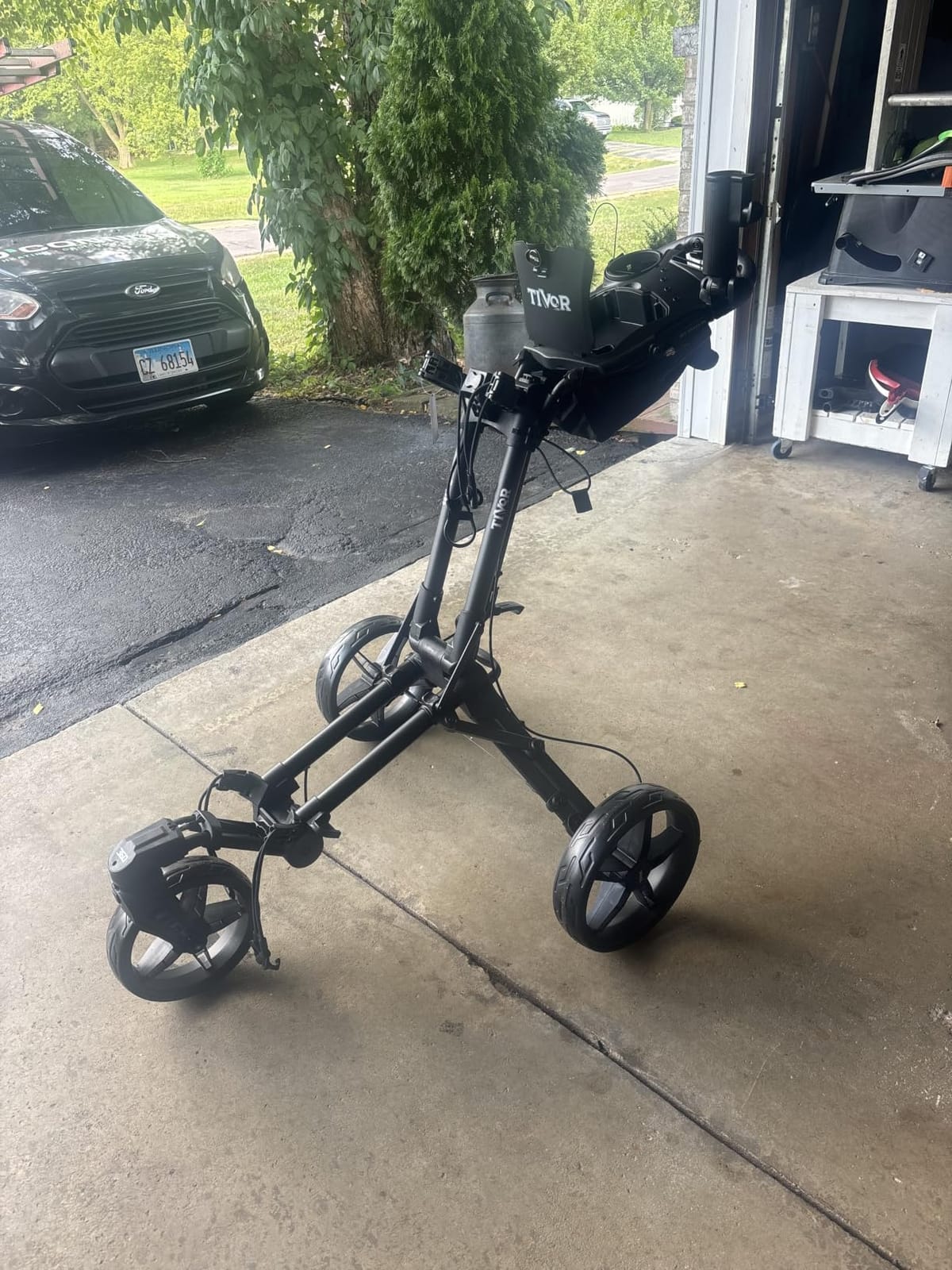 Tivor Golf Push Cart with 360° Front Wheels & Handbrake, 3 Wheel Pull Cart Offers One-Click Folding and All-Terrain Mobility customer photo 1