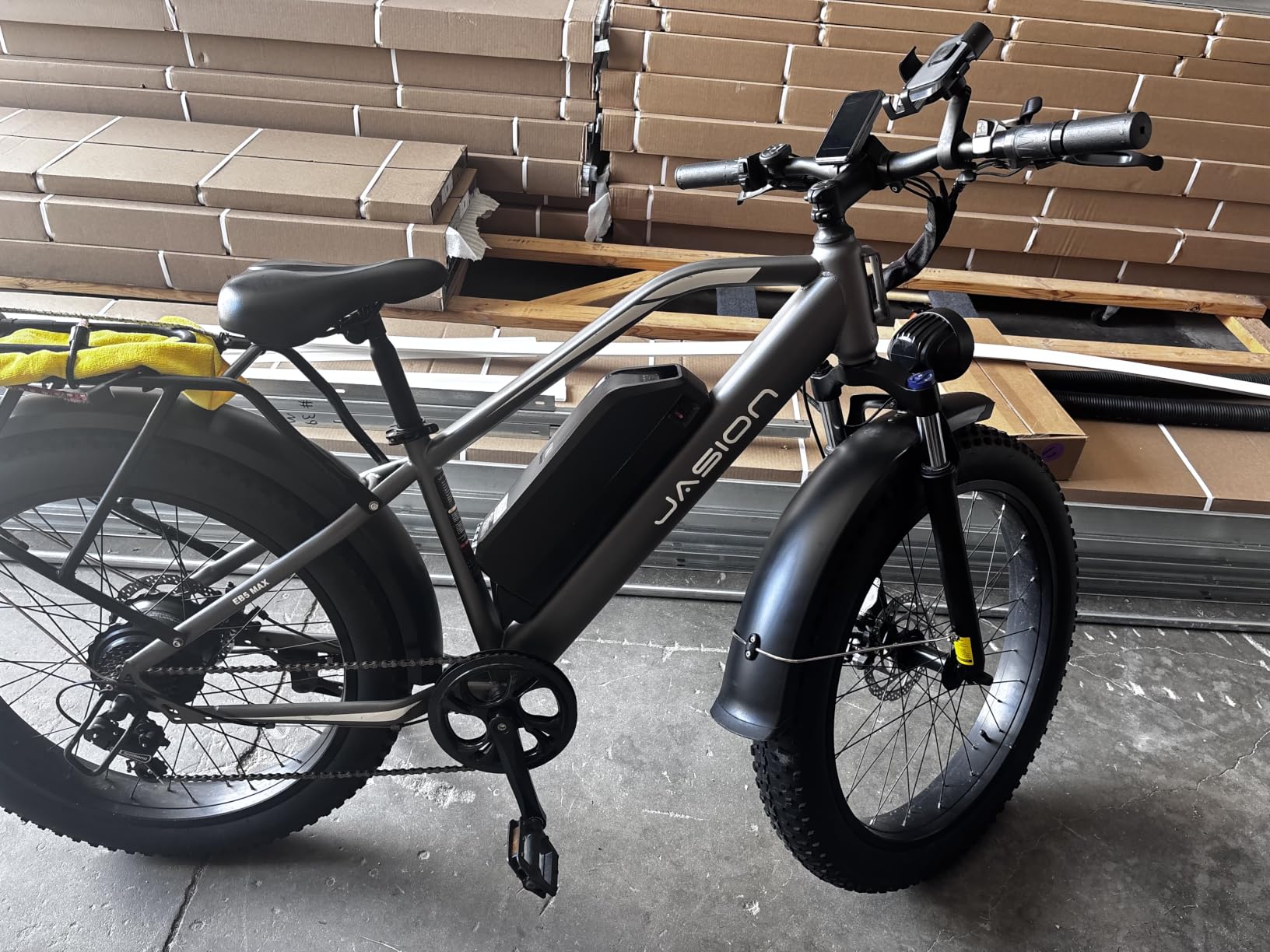 EB5 MAX Electric Bike for Adults 2000W Peak Motor, 48V 15Ah Battery | 720Wh Battery Electric Mountain Bike, 26'' x 4'' Fat Tire Ebike, 28+MPH Speed, Cruise Control, Fenders, Rear Rack customer photo 1