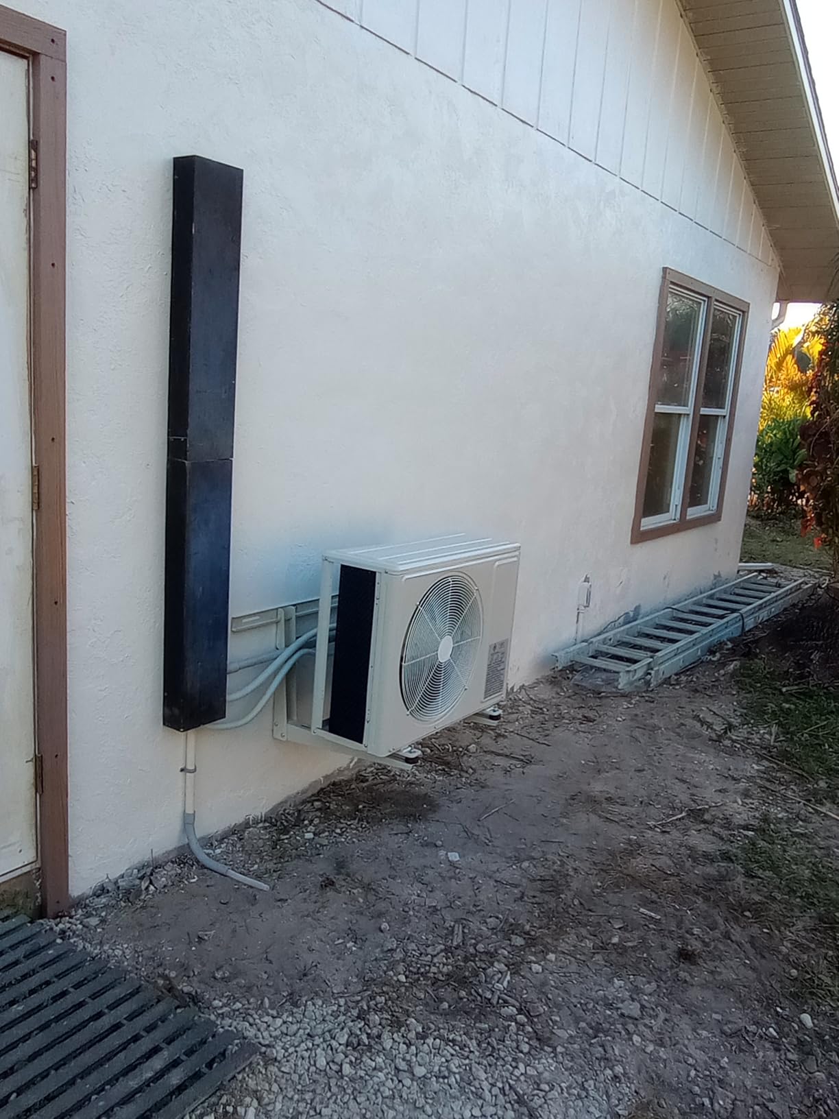 Mountman 9000 BTU Mini Split AC/Heating System,19 SEER2 110/120V Energy Efficient Ductless Inverter System,Cools Up to 450 Sq.Ft with Pre-Charged Condenser,Heat Pump & Installation Kits customer photo 2