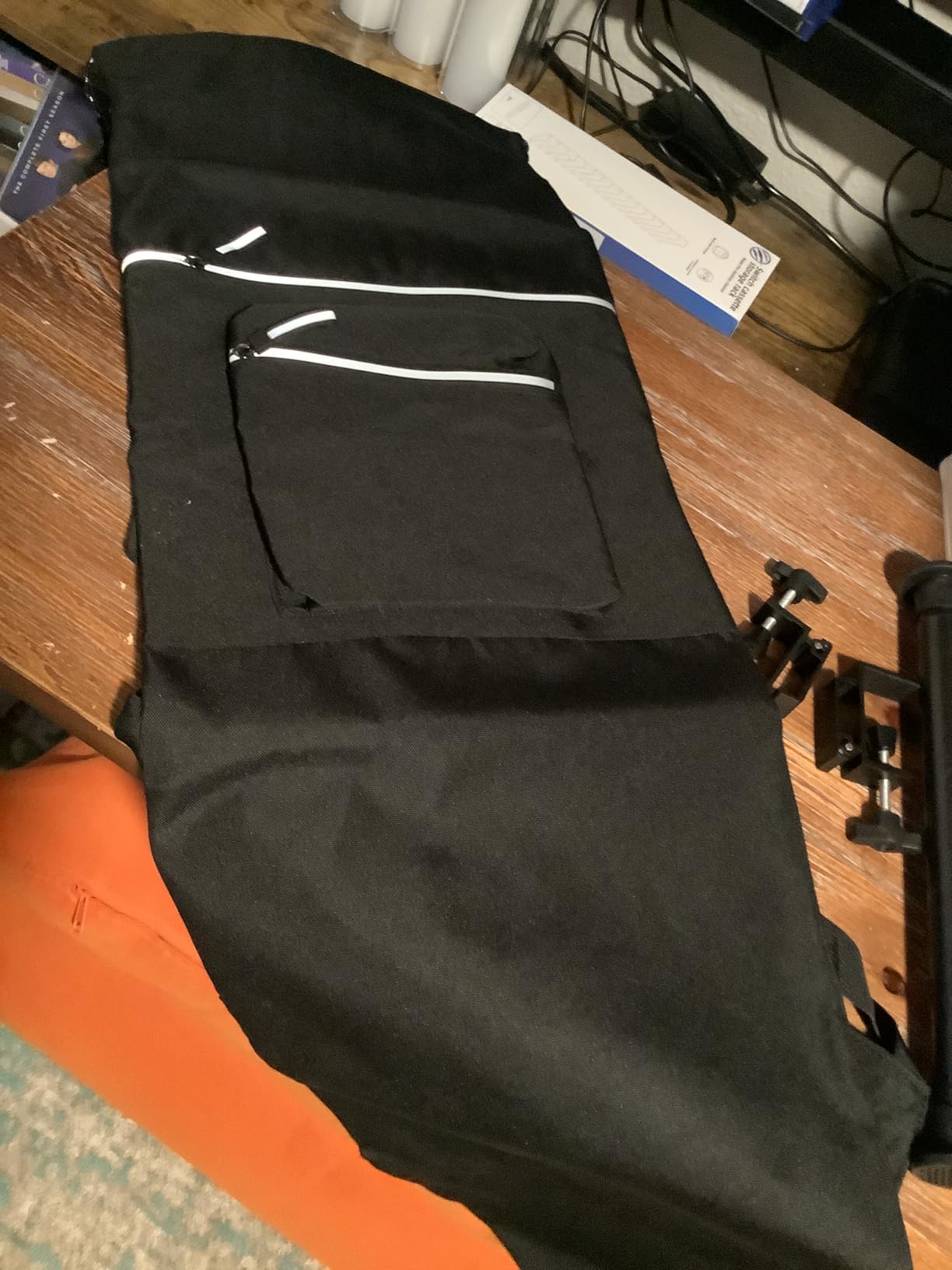 Heavy-Duty Skateboard Backpack for 41