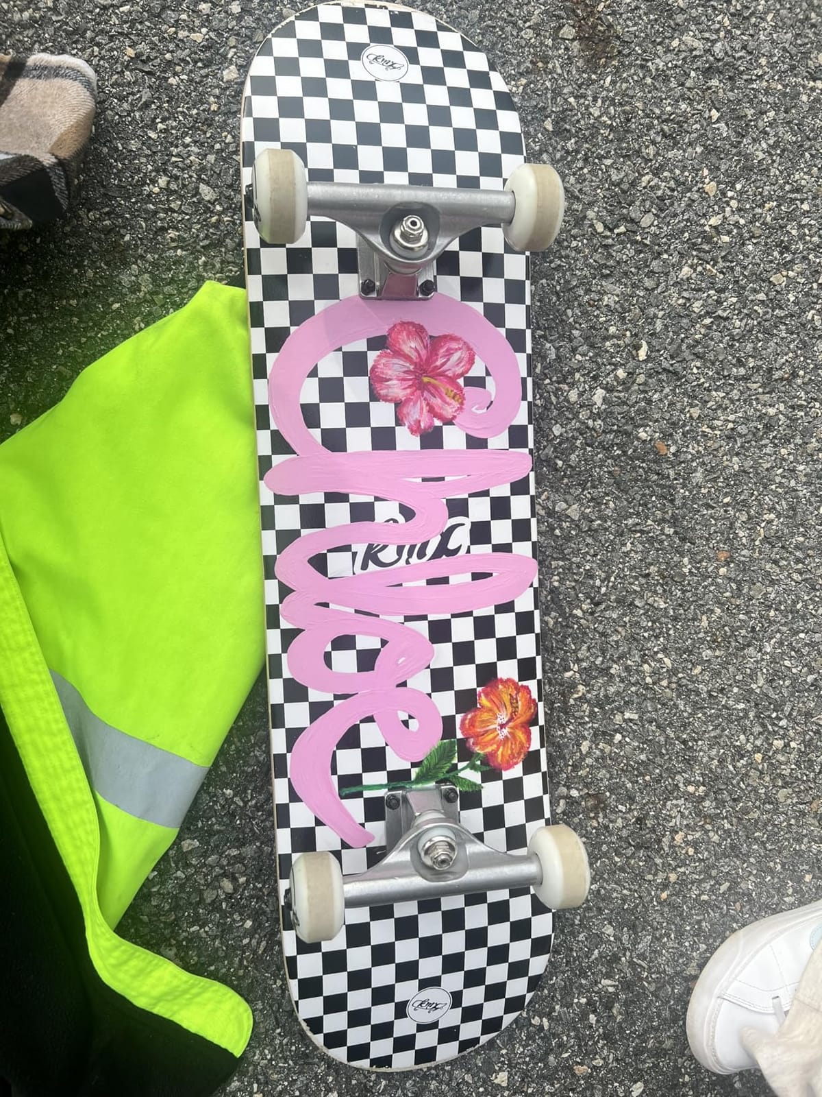 KMX Complete Beginner Skateboard with Cool Graphic + Skate Tool | Starter Skate Board for Boys,Girls,Kids,Students,Adults.7-Ply Maple Deck,Double Kick,Aluminum Truck,PU Wheel customer photo 2