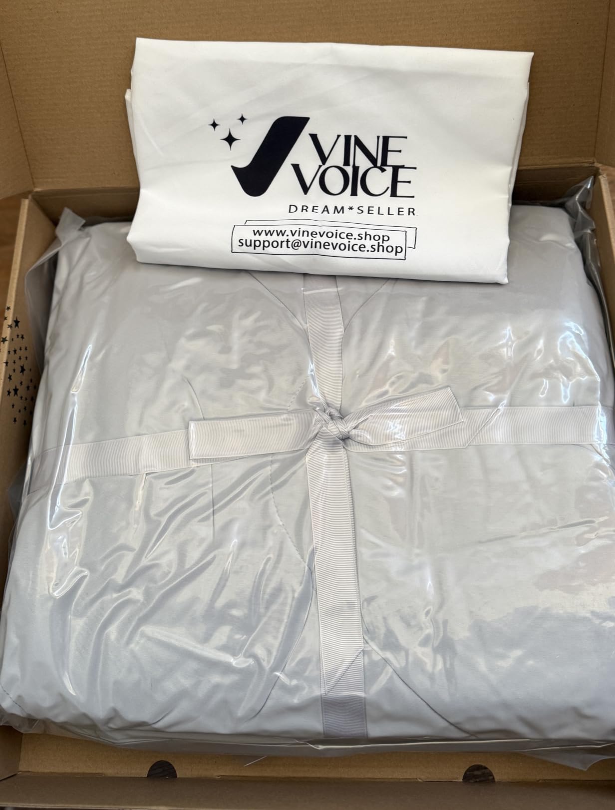 Cooling Comforter for Hot Sleepers, Queen 90x90, Silver Gray customer photo 2