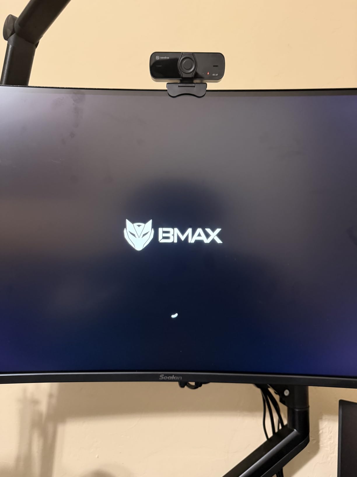Bmax Mini PC B1 Plus, Intel Celeron J3355 (Up to 2.5GHz), 6GB RAM 128GB eMMC Support M.2 SSD Expansion (512GB/2TB), 4K Dual Display 2.4G/5G WiFi & BT5.0 Mini Desktop Computer for Home/Office customer photo 1