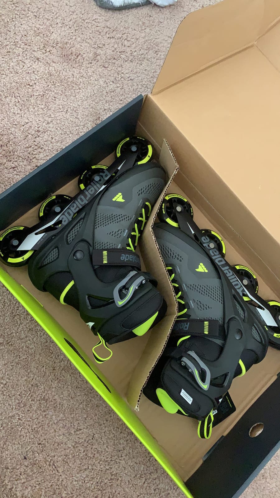 Rollerblade Macroblade 80 Men's Adult Fitness Inline Skate, Performance Inline Skates customer photo 1