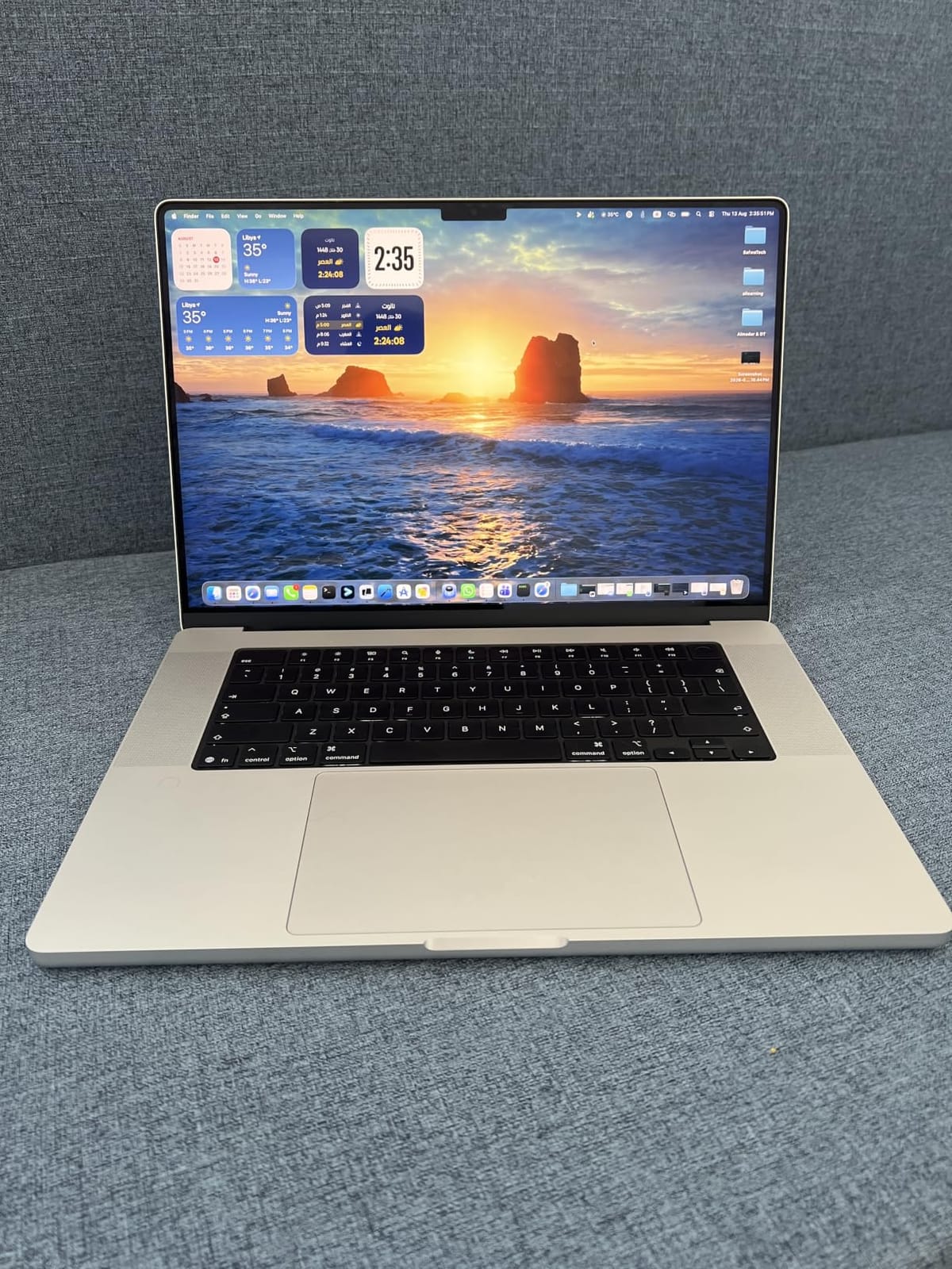 Apple 2026 MacBook Pro Laptop with Apple M5 Pro chip with 18-core CPU and 20-core GPU: Built for AI, 16.2-inch Liquid Retina XDR Display, 48GB Unified Memory, 1TB SSD, Wi-Fi 7; Space Black customer photo 2