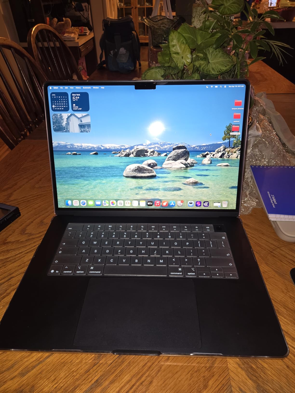 Apple 2026 MacBook Air 15-inch Laptop with M5 chip: Built for AI, 15.3-inch Liquid Retina Display, 16GB Unified Memory, 512GB SSD, 12MP Center Stage Camera, Touch ID, Wi-Fi 7; Starlight customer photo 1