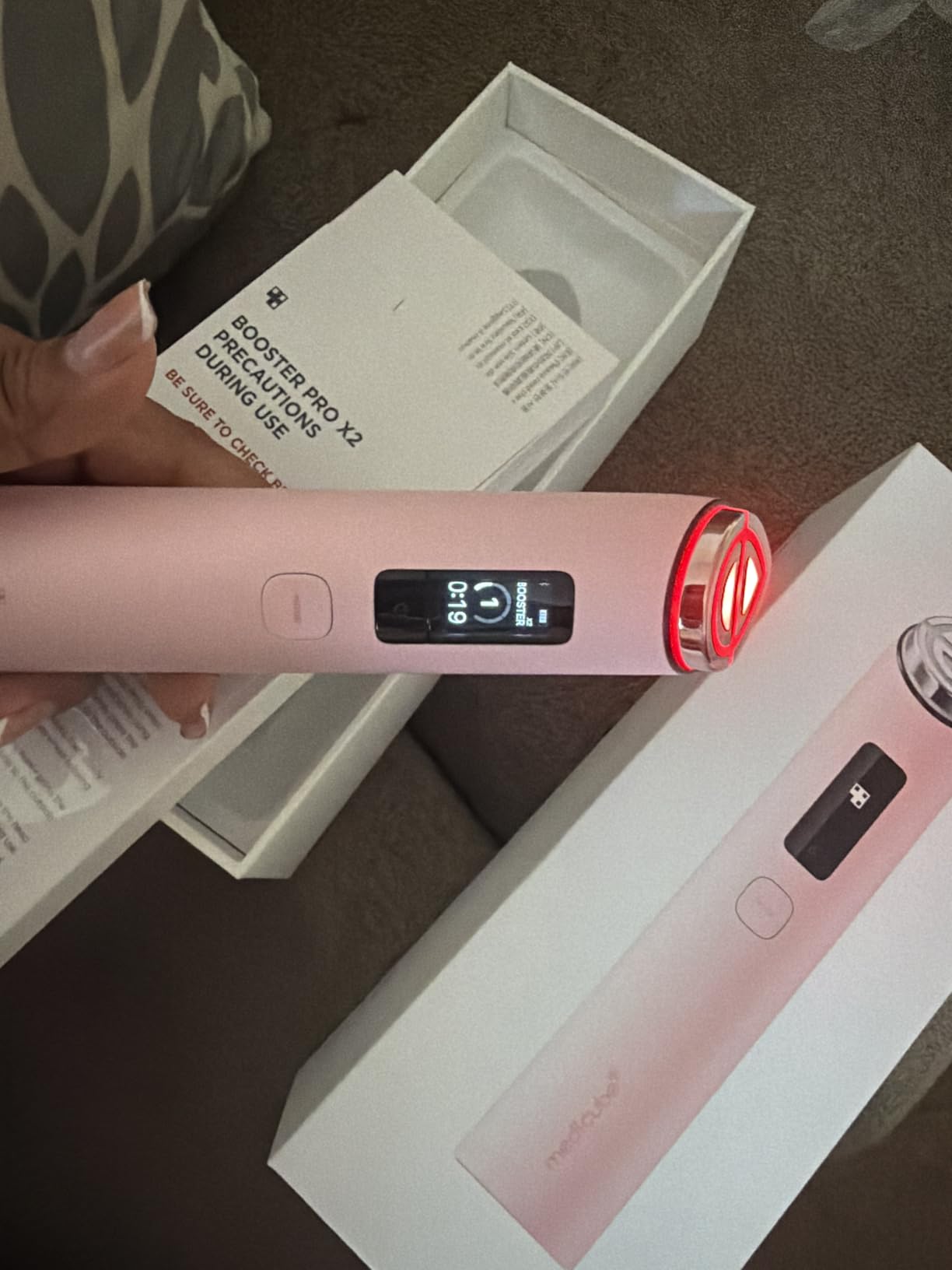medicube Booster Pro X2 - 7 in 1 Glow Beauty Device, 2X Glow Care, Pink | 7-IN-1 Korean Skincare Device - 2X Care for Glow, Pores, Skin Definition & Radiance customer photo 1