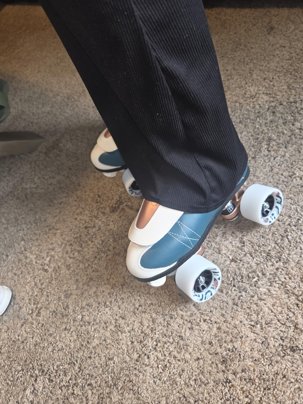 VNLA Jade Jam Roller Skates - Leather Boot - Indoor Jam & Rhythm Use customer photo 2