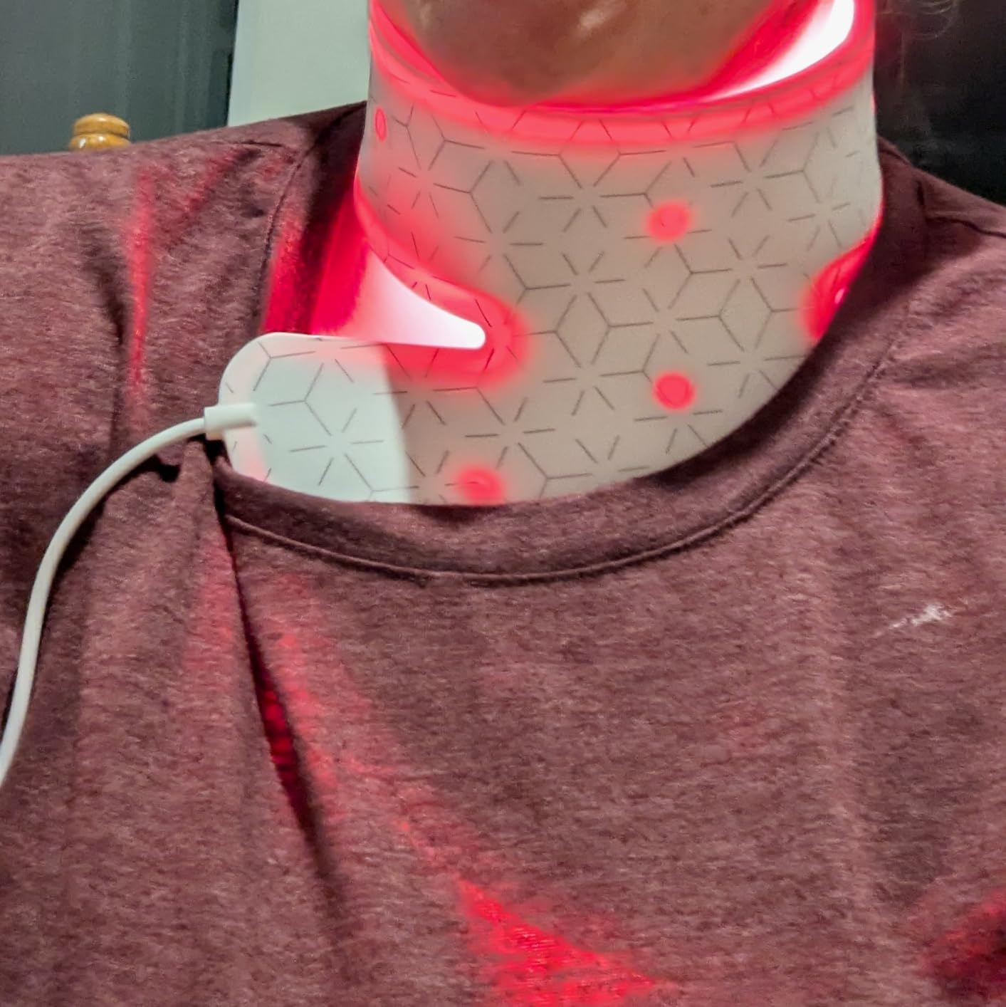 Sharper Image Revel Red Light Therapy Décolleté Mask - FDA Cleared & Clinically Studied| Neck & Chest Wrinkles Skin Care| Red & Near-Infrared LED| Medical-Grade Silicone Beauty Tool| 10-Min Sessions customer photo 2