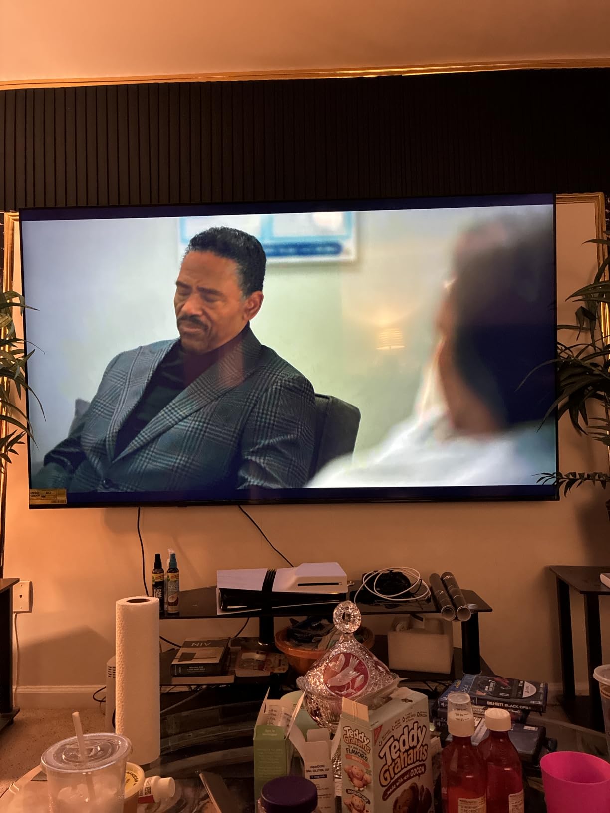 LG 98-Inch Class Nano AI 4K NU85 Series Smart TV w/AI Sound Pro, HDR10, AI 4K Super Upscaling, Filmmaker Mode, Wow Orchestra, Compatible with Alexa (98NU850BPUB, 2026) customer photo 2