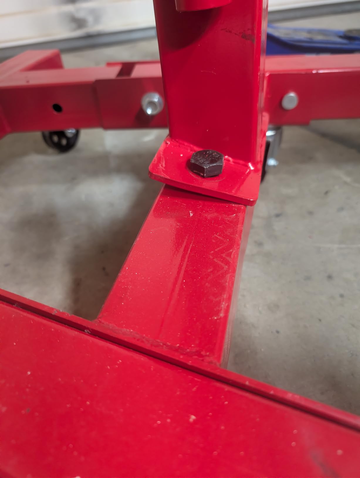 GarveeTech Engine Hoist with Lever, 2 T 4000 Lbs Heavy Duty Folding Cherry Picker Engine Lift Hydraulic Tilting Engine Shop Crane with 6 Iron Caster Wheels Telescopic Boom Hitch, Yellow customer photo 2