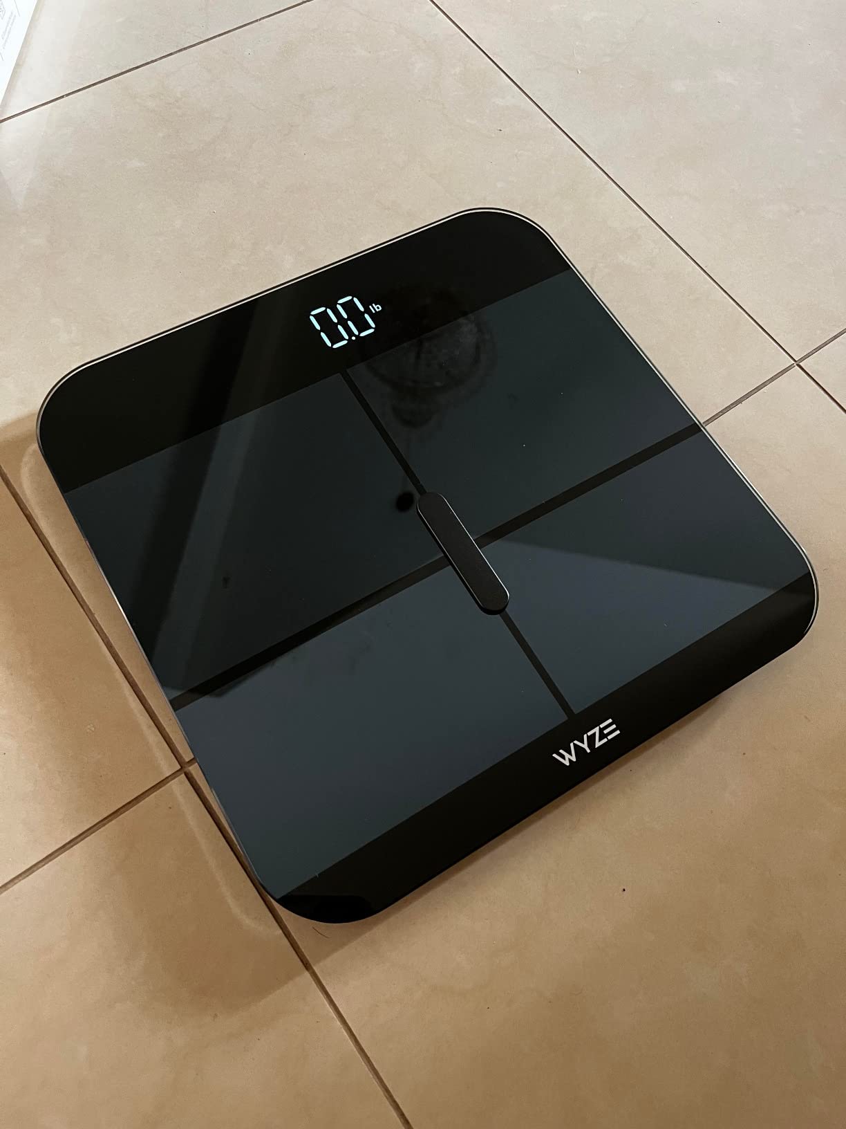 Wyze Smart Scale BodyScan with Handle, Body Composition Scale customer photo 1