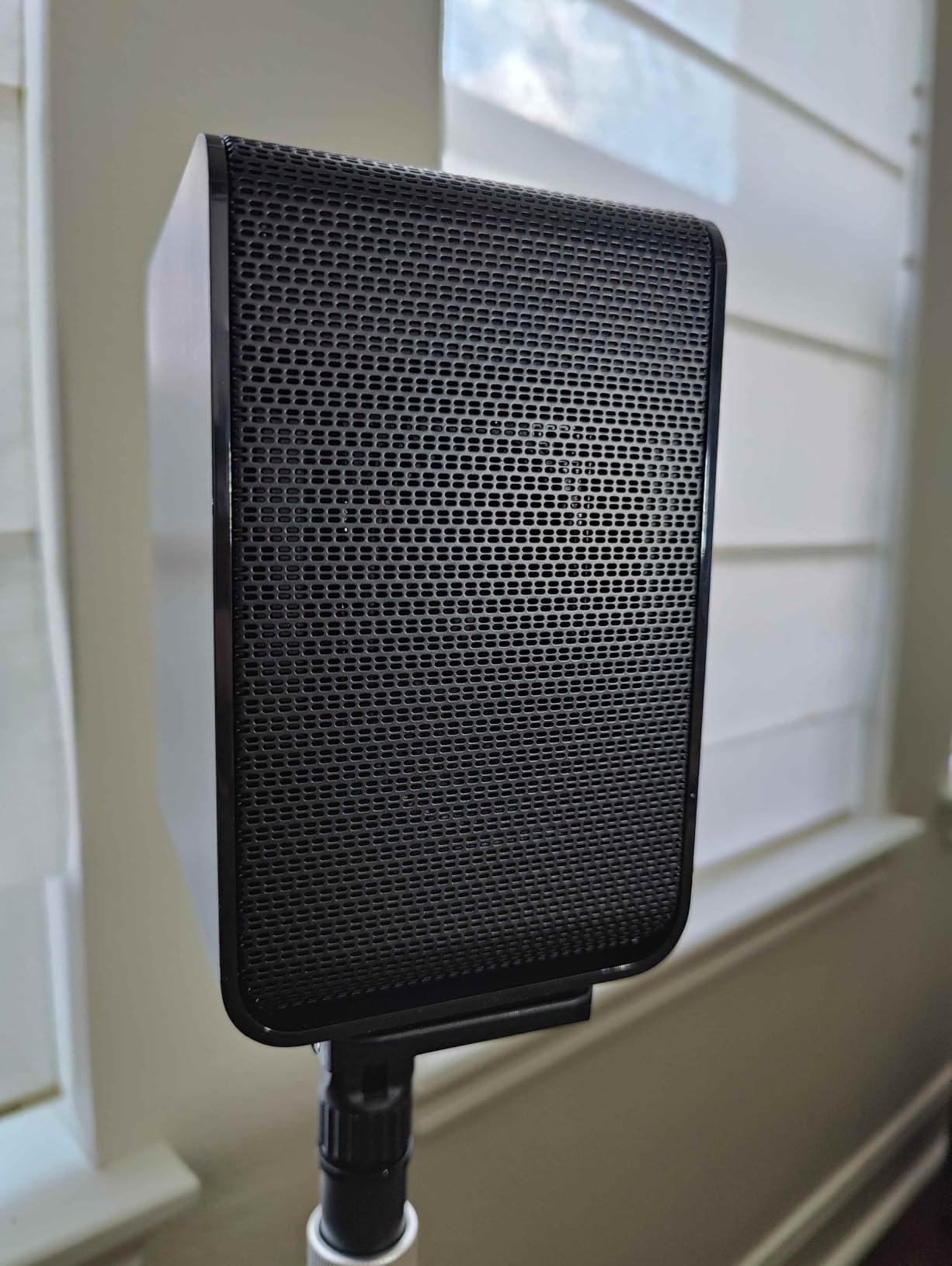 TCL S65K S Series 5.1 Channel Soundbar System with Dolby Atmos, DTS:X, Wireless Subwoofer, Wireless Surround Speakers, Bluetooth Music Streaming, and AI Sonic Auto Room Calibration customer photo 1
