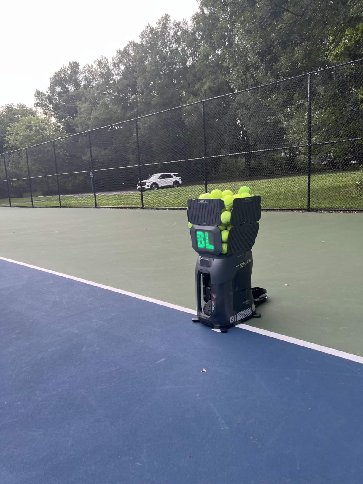 Basic Tennis Ball Machine, 18.7LB Portable Tennis Robot | 4H Runtime & 100+ Ball Capacity, Smart App & Voice Control, Multi-Training Mode, LED Display, 75MPH, Ideal for Beginner & Pro customer photo 2