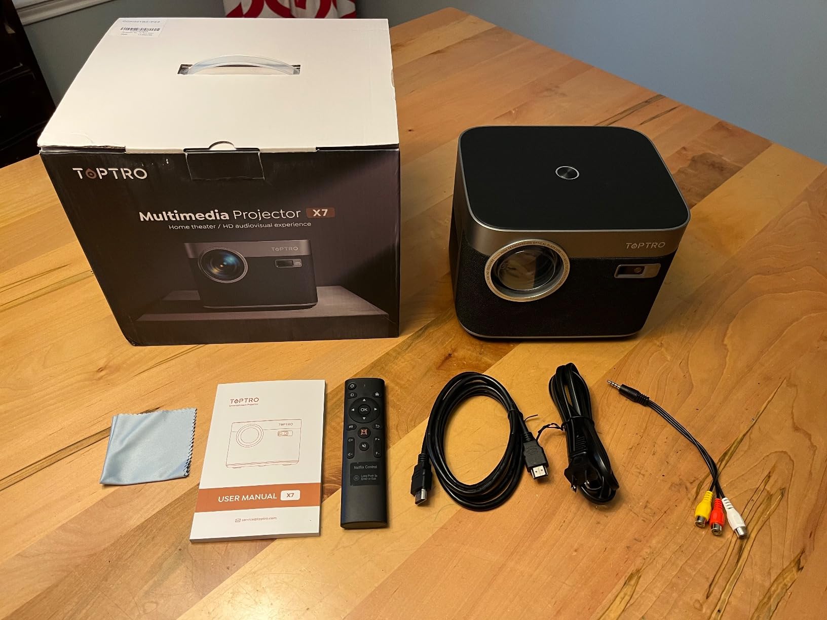 Portable Smart Projector [Google TV 14.0 & 4K Support & Dolby] with WiFi and Bluetooth HDR10,Ceiling Mini Movie Short Throw Projector Outdoor with Built-in Apps Auto Focus Keystone for Home Bedroom customer photo 1
