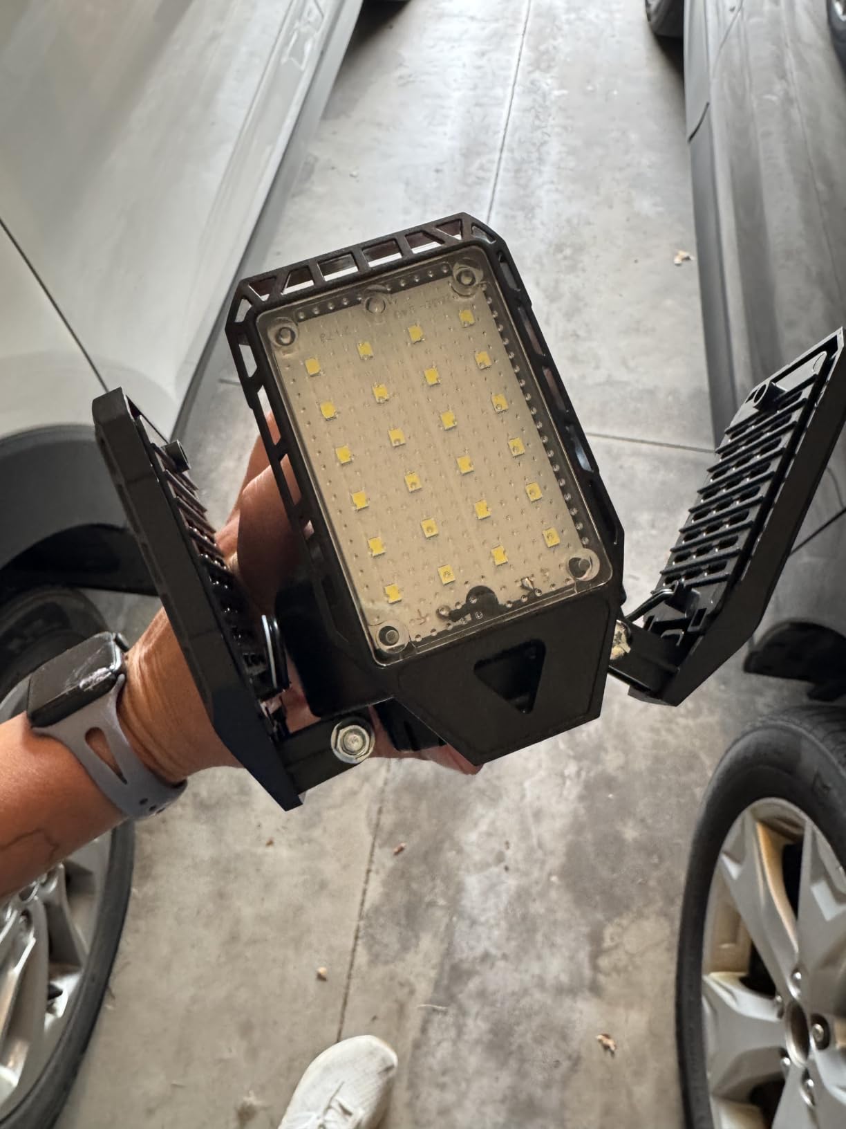Aoretic LED Garage Lights 180W 18000LM 6500K, 2 Pack customer photo 1