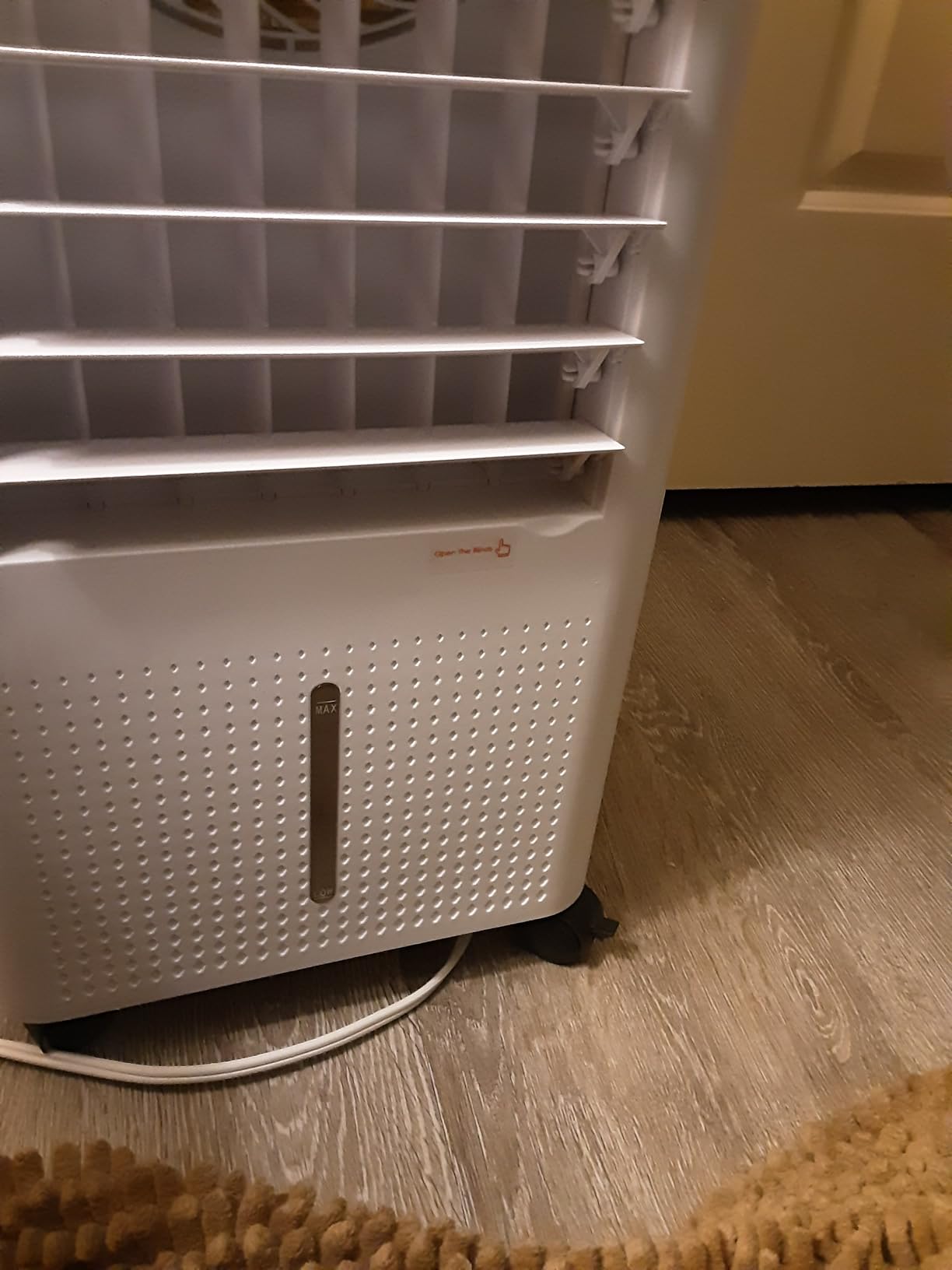 PNTCK Portable Air Conditioners, 3-IN-1 Swamp Cooler with 3 Fan Speeds, 4 Modes, 12H Timer, Remote, Ice Packs, 2.1Gal Water Tank, Evaporative Air Cooler for Bedroom Dorm Office Garage Home customer photo 1