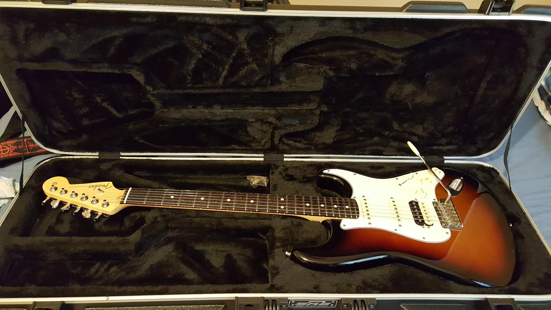 SKB 66 Hardshell Electric Guitar Case, Black (1SKB66) customer photo 2