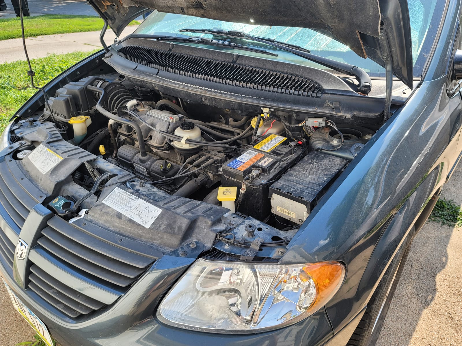 Battery Tender 800 is a SuperSmart Battery Charger that will Constantly Monitor, Charge, and Maintain your Battery. It's Encapsulated and Protected from Moisture by an Electrical Insulation customer photo 2