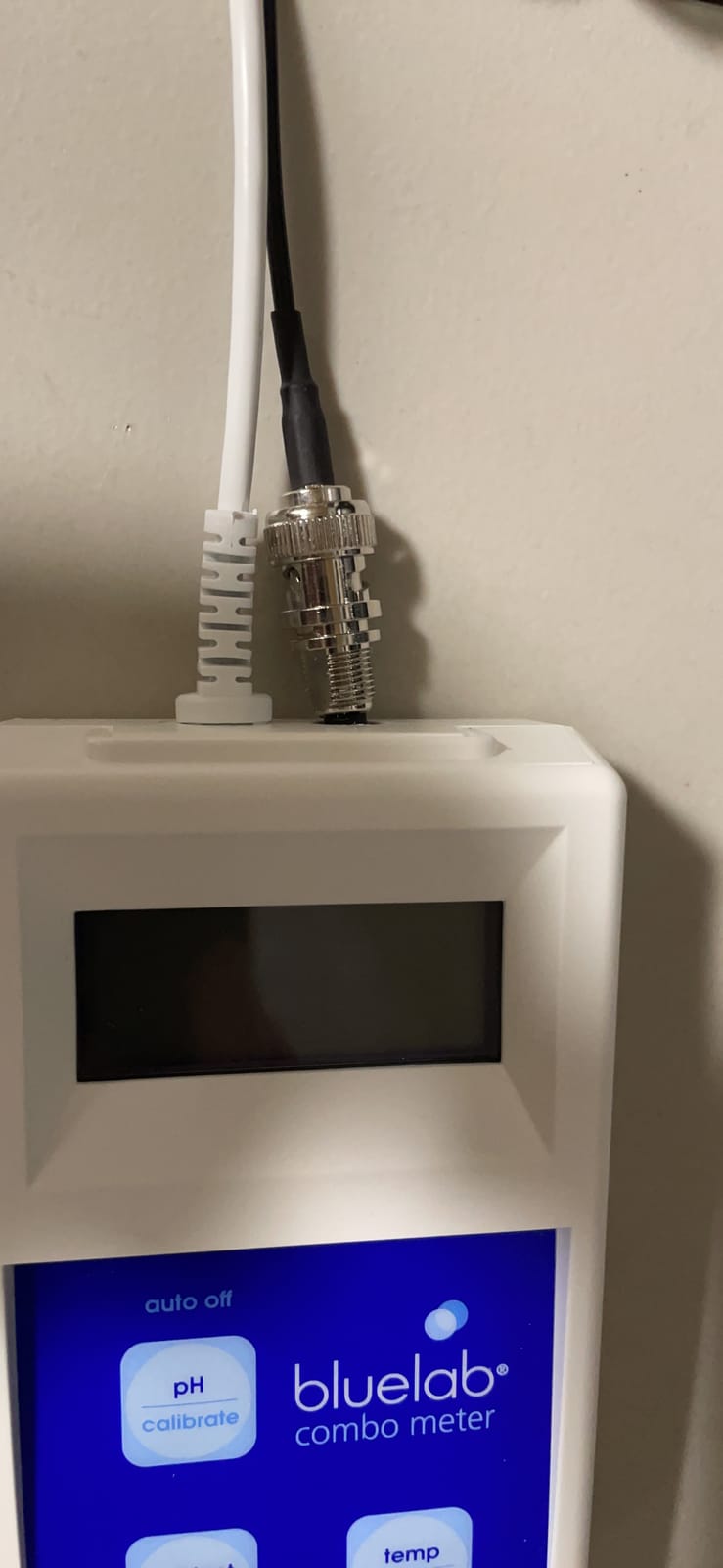 Bluelab Combo Meter for pH, Temperature & Conductivity in Water - Easy Calibration, Digital EC/TDS/PPM Tester for Hydroponics & Indoor Plants (METCOM) customer photo 2