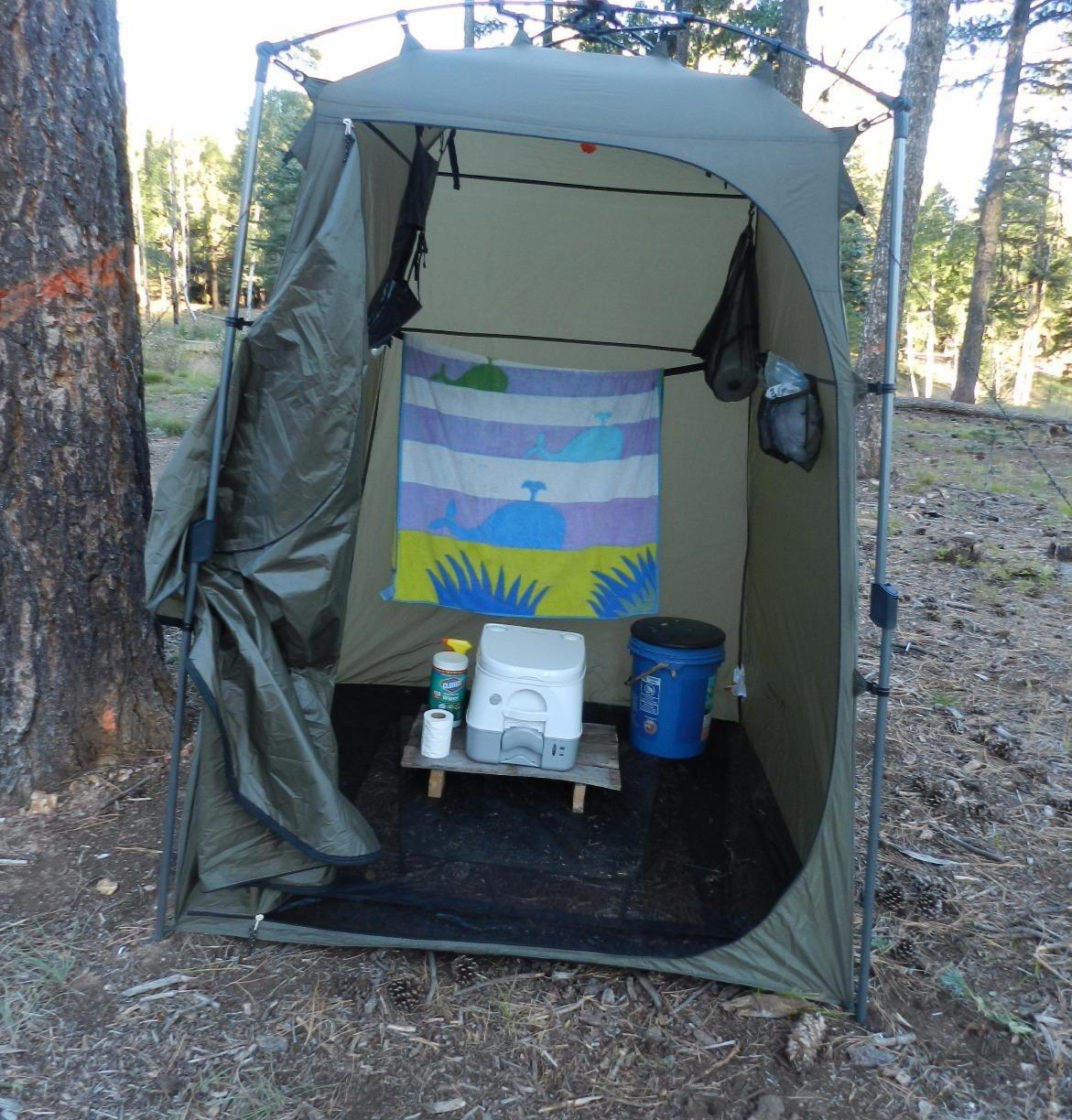 Dometic 301097606 Portable Toilet 5.0 Gallon, Gray customer photo 1