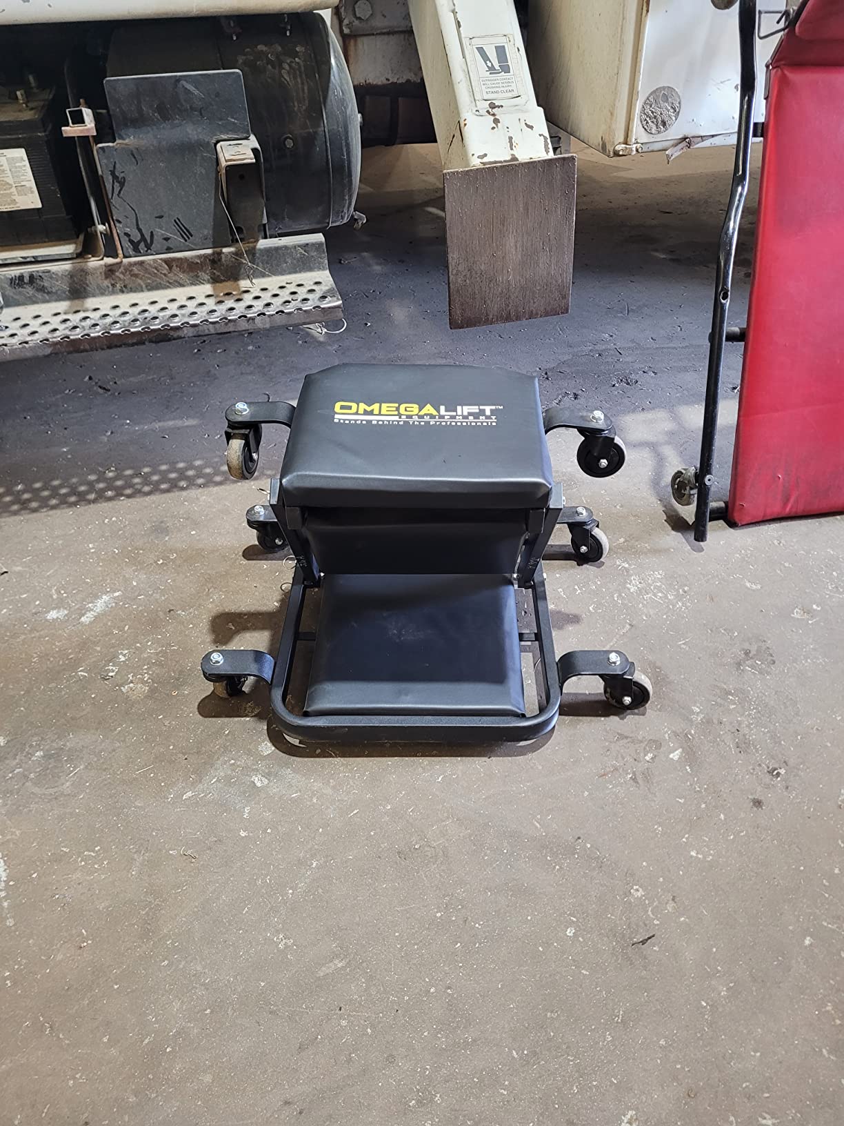 Omega 91452 Black Low Profile Z-Creeper - 450 lbs. Capacity customer photo 1