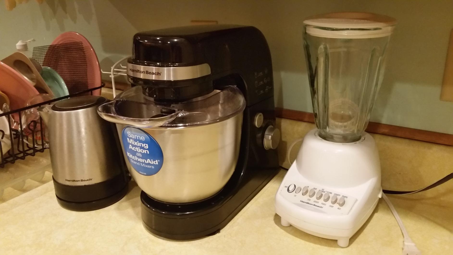 Hamilton Beach 4 Quart Electric Stand Mixer With 7 Speeds customer photo 2
