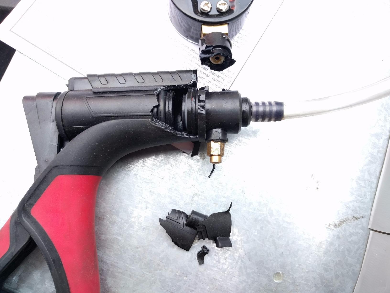 Performance Tool W87030 Hand Vacuum Pump Brake Bleeder Kit customer photo 2