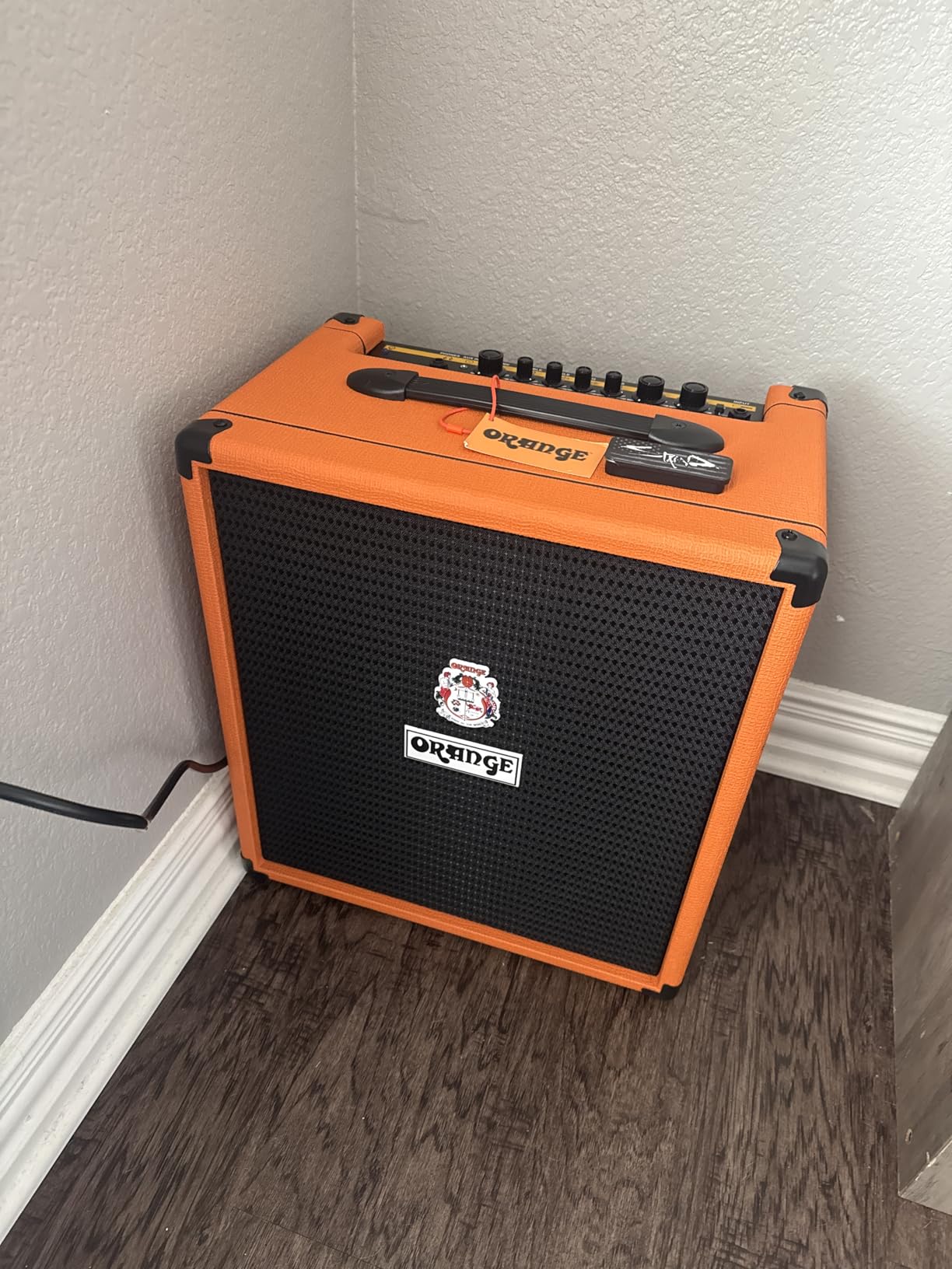 Royal Sovereign Orange Crush50 Bass Guitar Combo 1x12 50 Watts customer photo 2