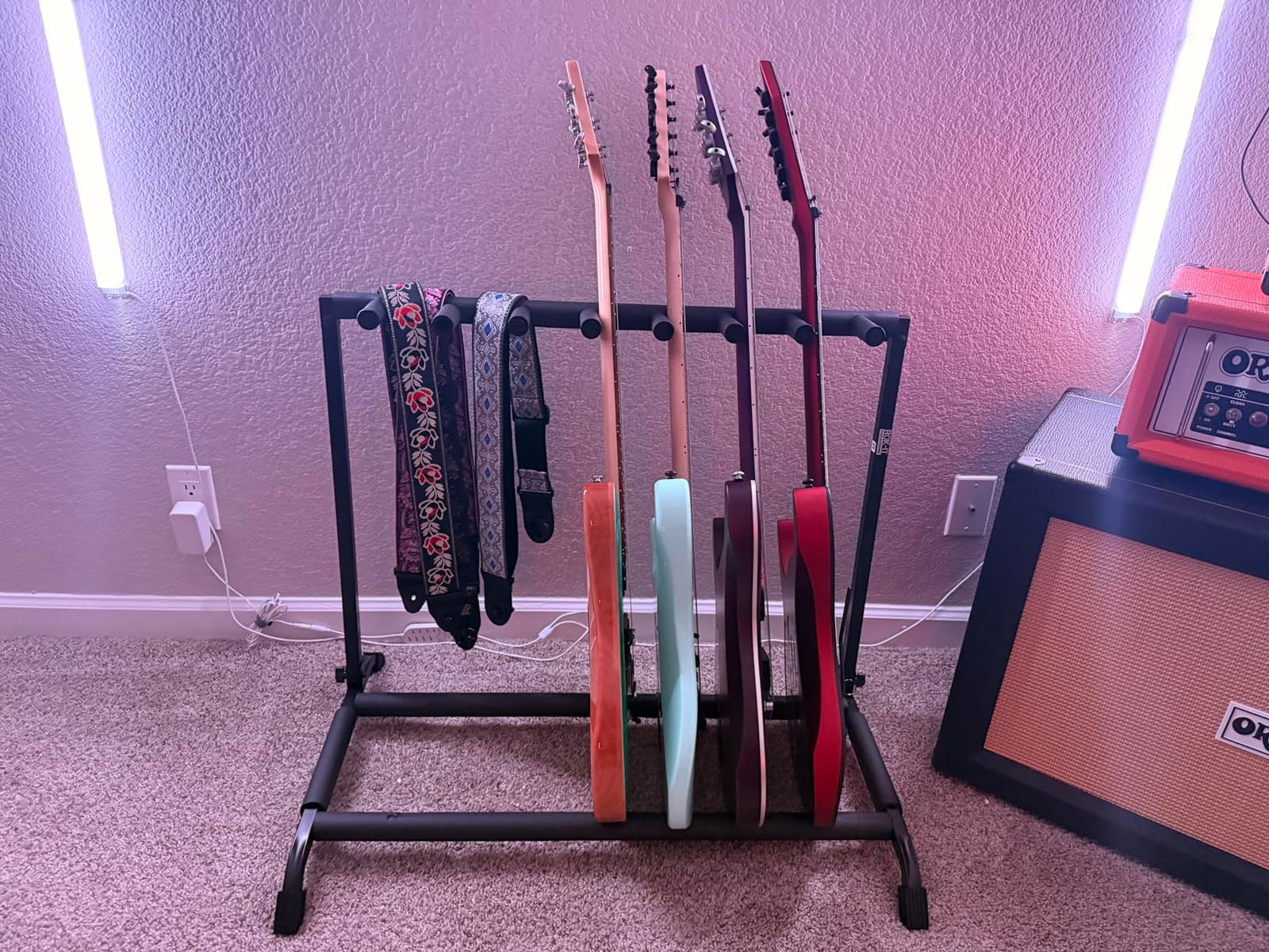 Gator Rok-It Collapsible Folding Guitar Rack Stand for 3 Guitars – Fits Acoustic, Electric, or Bass Guitars – Portable, Durable, Space-Saving Storage (RI-GTR-RACK3) customer photo 2