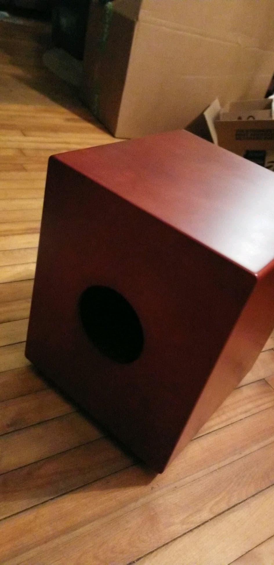 Pyle Stringed Jam Cajon, Handcrafted Birch Wood Percussion Box with Internal Guitar Strings, Compact & Lightweight Acoustic Drum, Anti-Vibration Feet, Brown (PCJD15) customer photo 1