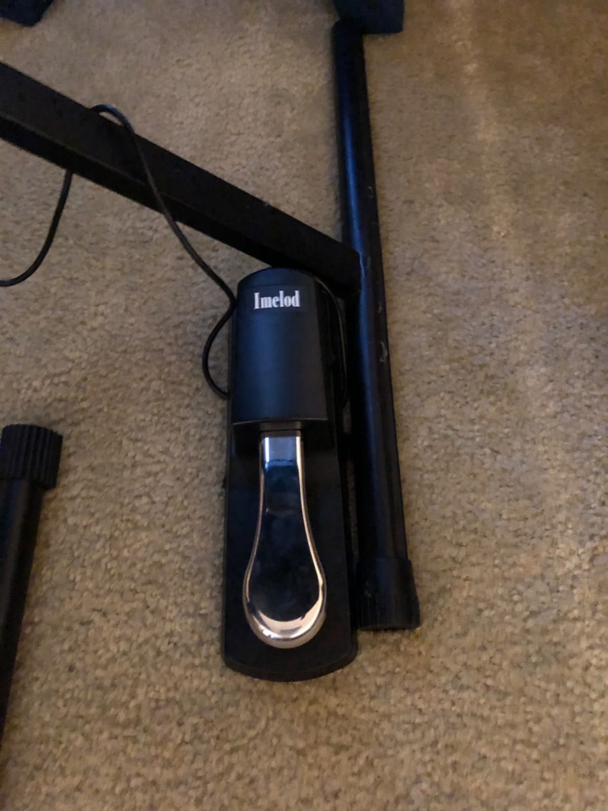 Imelod Digital Piano and Keyboard Sustain Pedal for Yamaha,Roland,Casio,Korg,Behringer,Moog - Universal Foot Pedal Black customer photo 2