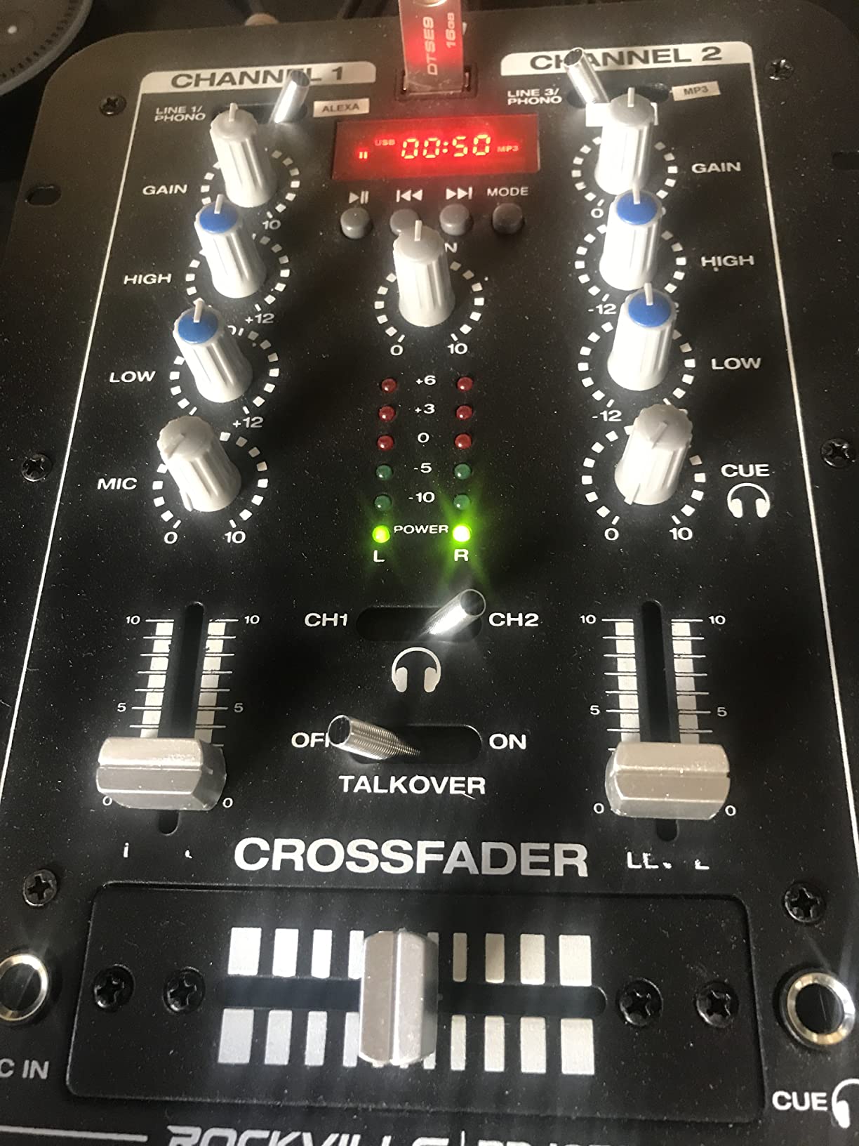 Rockville RDJ3BT 2-Channel Bluetooth DJ Mixer with USB and Talkover customer photo 2