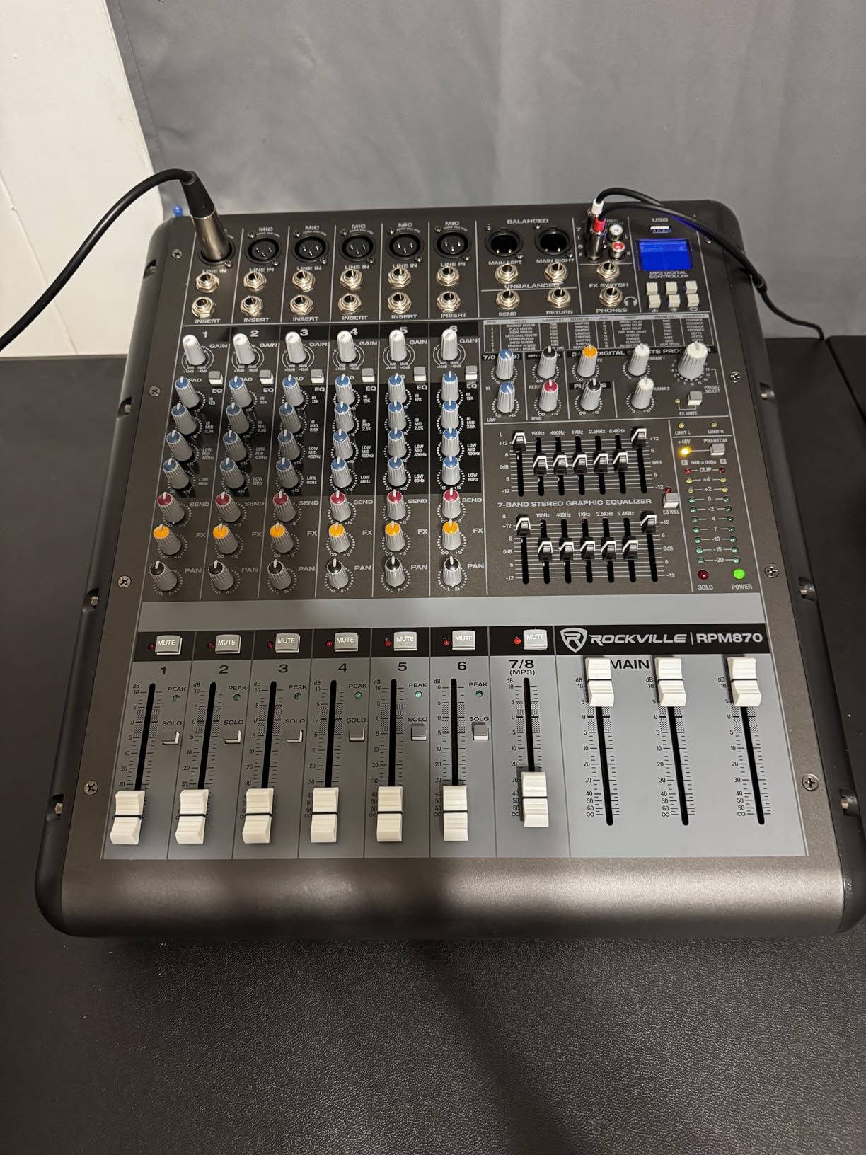 Rockville RPM870 8-Channel 6000W Powered Mixer with USB Bluetooth FX customer photo 2