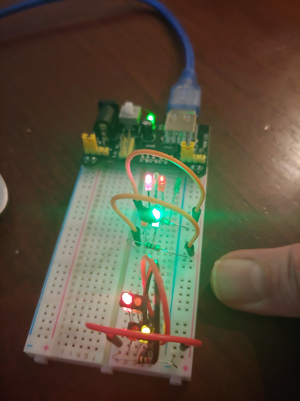 REXQualis Electronics Basic Kit w/Power Supply Module, Breadboard, Jumper Wire, LED,Resistor, comes with more than 300pcs sensors and components for fun and simple electronic projects. customer photo 2