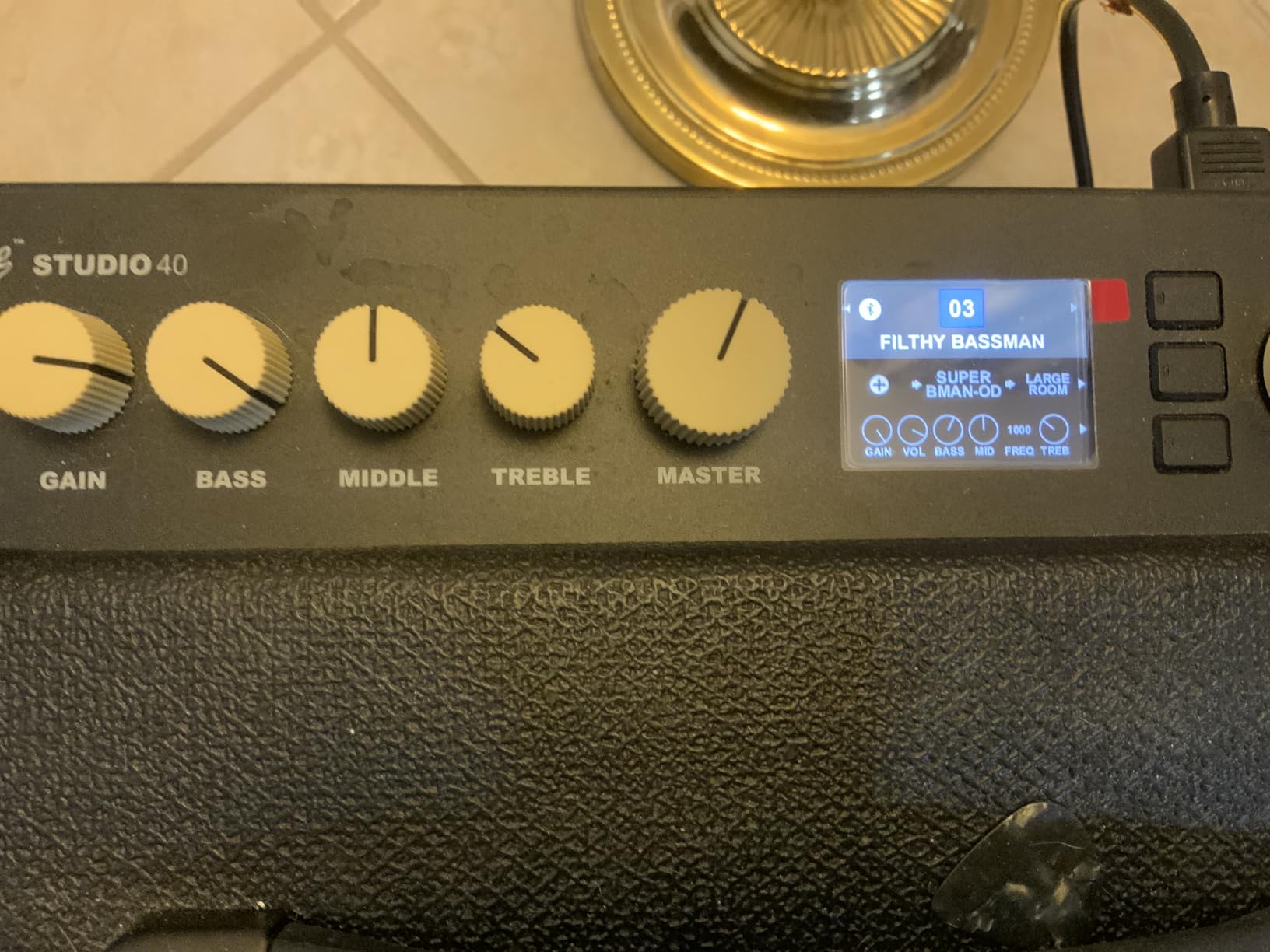 Fender 2376000000 Rumble Studio 40 - Electric Bass Guitar Combo Digital Modeling Amplifier, Black customer photo 1