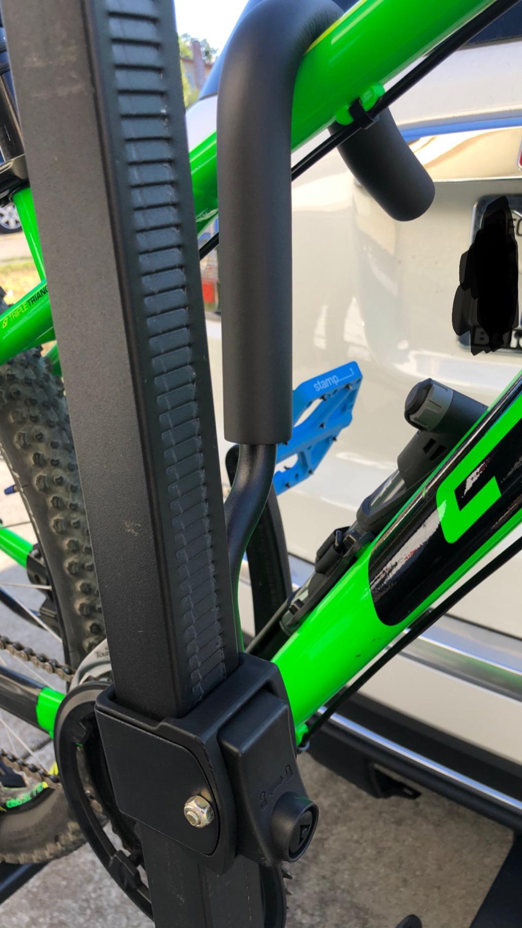 Stromberg Carlson BC-204 Heavy Duty Platform Mount Bike Rack – Folding Hitch Carrier for 4 Bikes, Fits 2