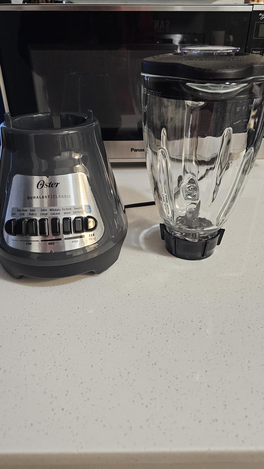 Oster® Classic Series 8-Speed Blender with 6-Cup Glass Jar, Gray customer photo 2