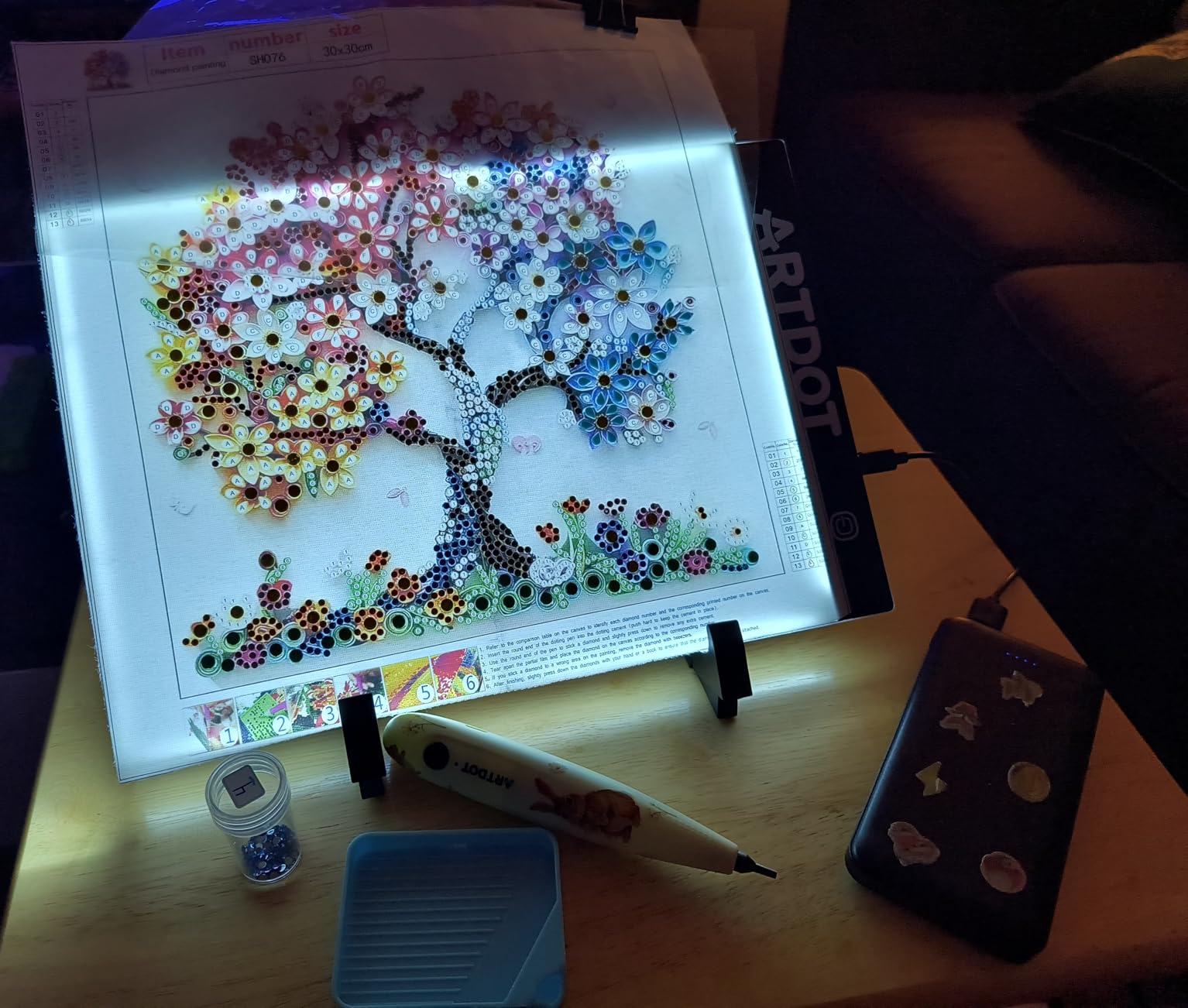 ARTDOT A4 LED Light Pad for Diamond Art Kits for Adults,USB Powered Adjustable Brightness Light Board for Diamond Painting Accessories and Tools customer photo 1