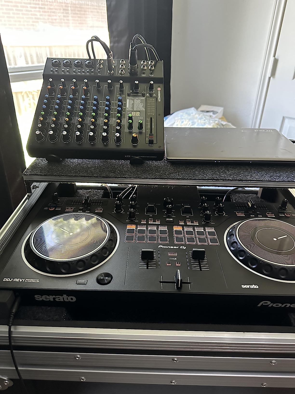 Flight Case Fits Reloop Terminal Mix 8 Glide Laptop Stand Harmony Cases customer photo 2