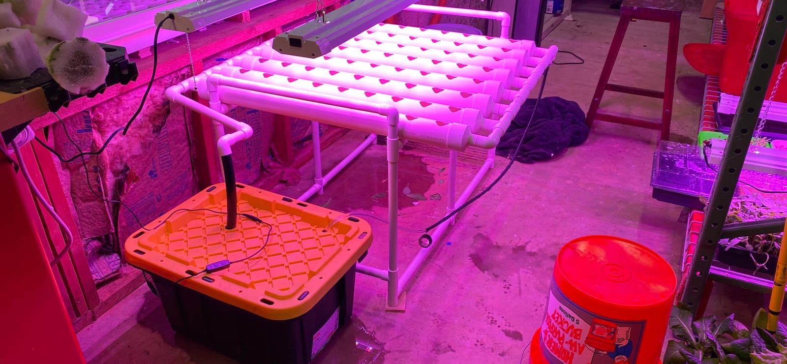 Hydroponic NFT 36 Holes Growing System with Special Fertilizer Timing Cycle, PVC Pipe Garden Plant Kit customer photo 2
