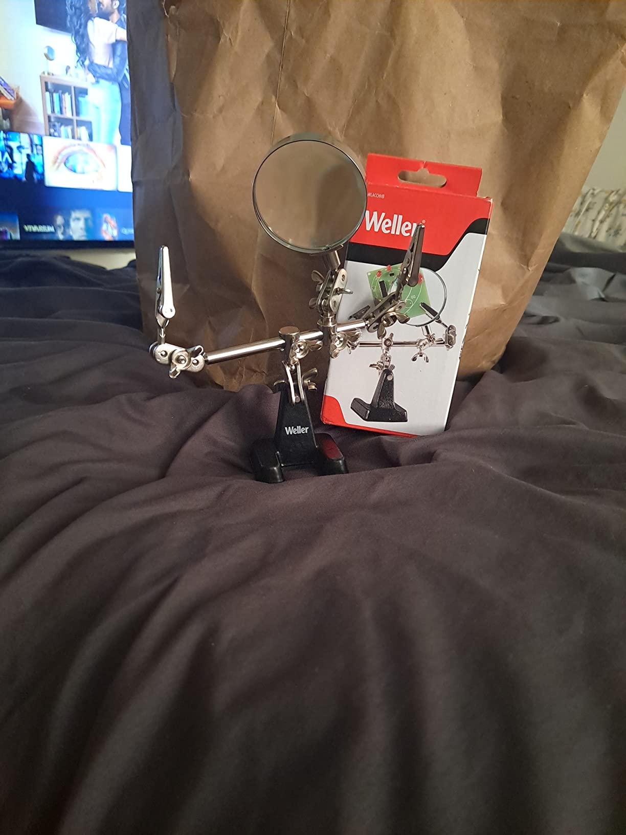 Weller Genuine Helping Hands with Magnifier | WLACCHHB-02 customer photo 2
