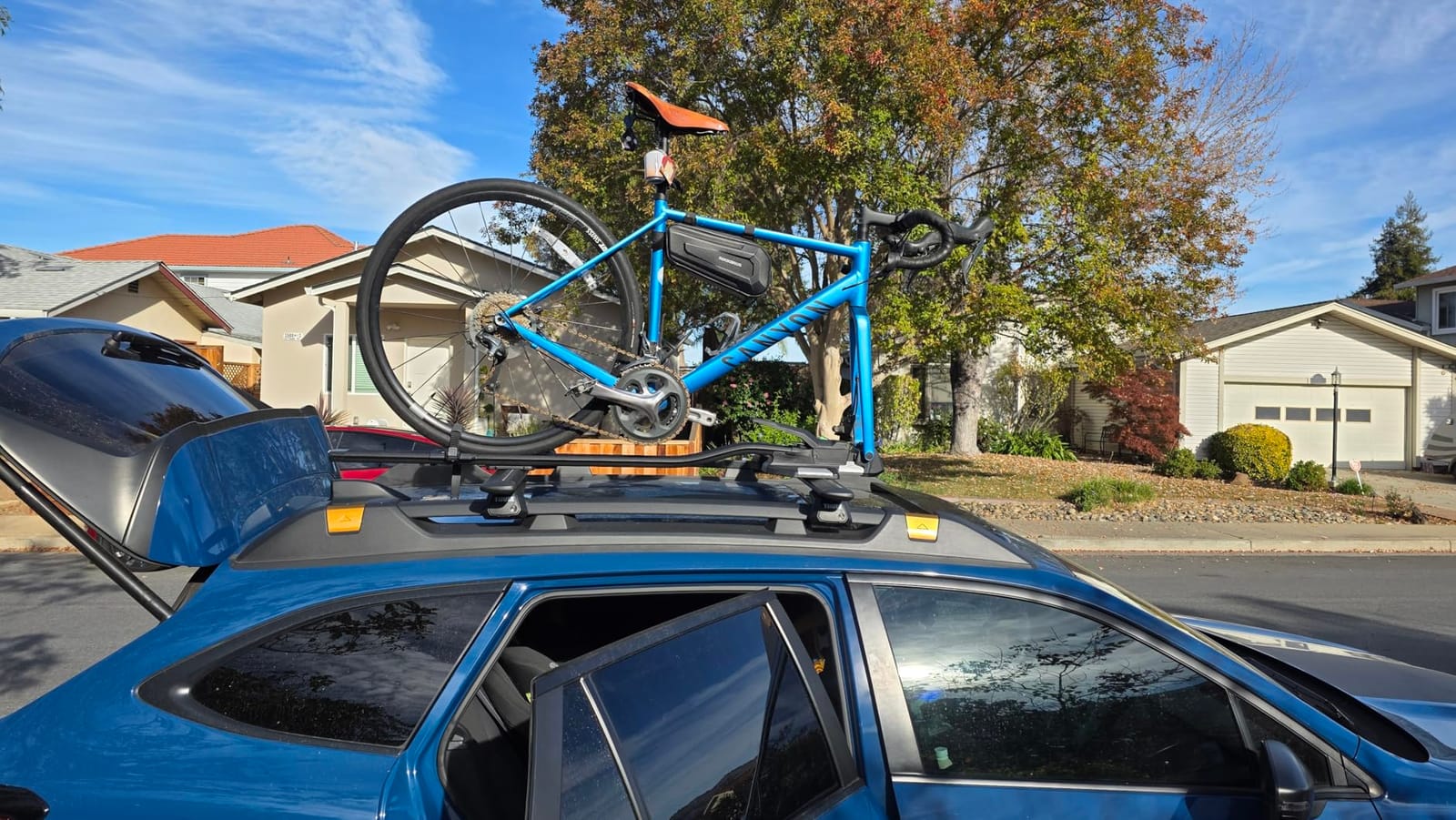 Thule TopRide Roof Mounted Bike Rack customer photo 1